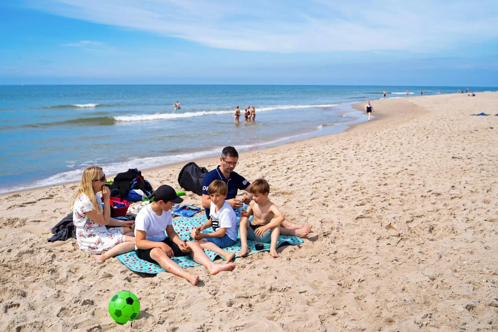 8 persoons vakantie huis op een vakantie park in Ringkøbing-Waterzicht