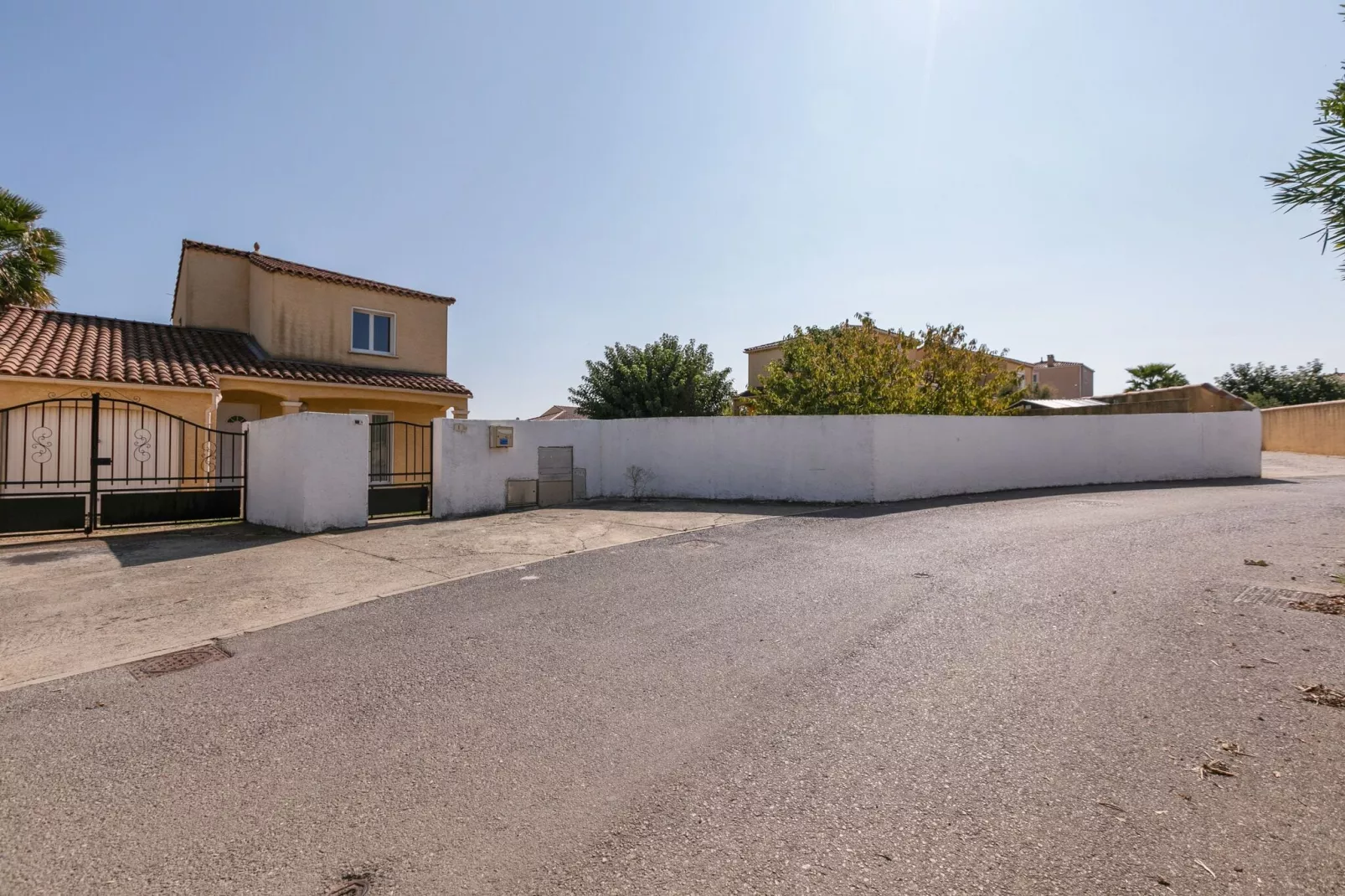 MAISON PISCINE AU CALME A PINET-Hal-ontvangst