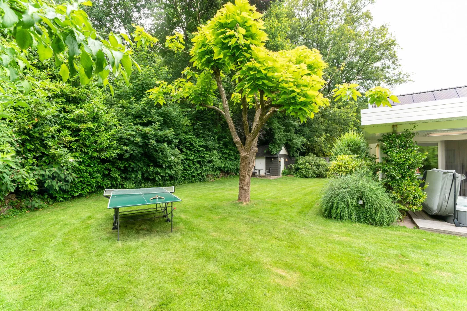 De Engelse tuin van Oldenzaal-Tuinen zomer