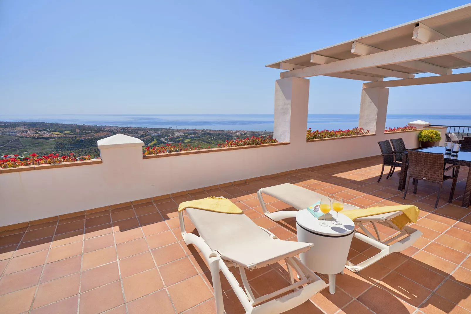 La Zenaida II-Terrasbalkon