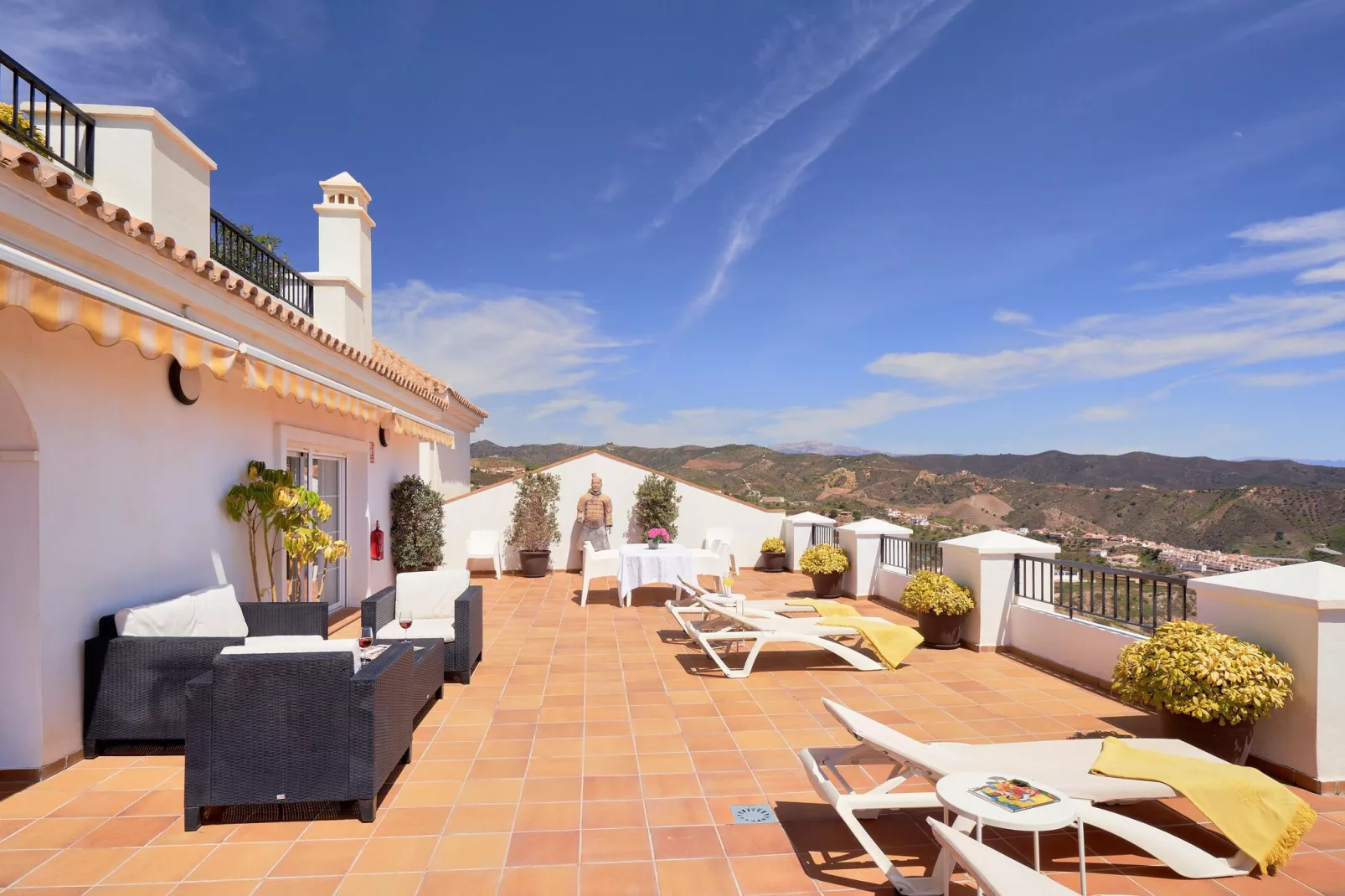 La Zanaida III-Terrasbalkon