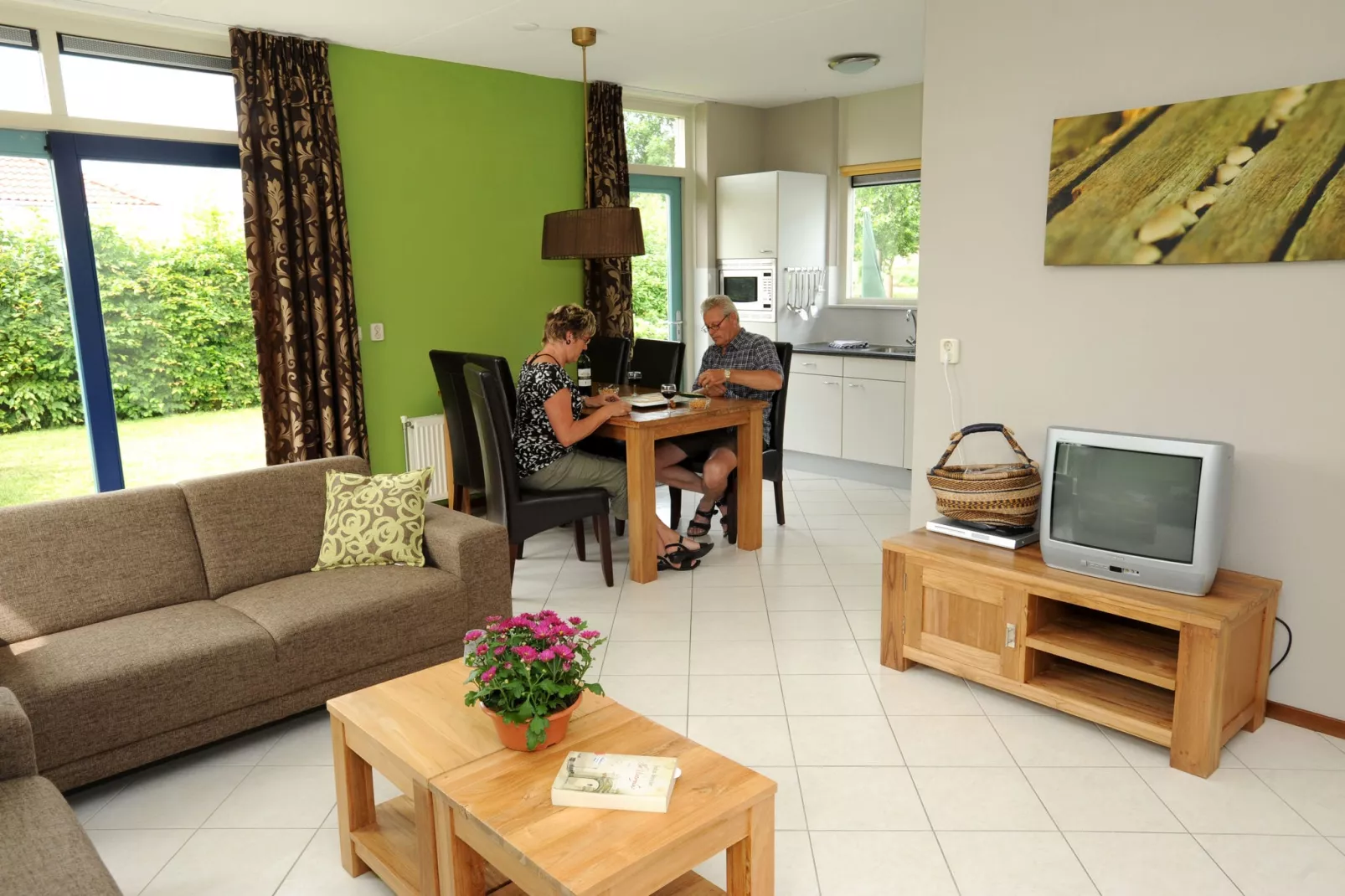 Villavakantiepark IJsselhof 4-Woonkamer