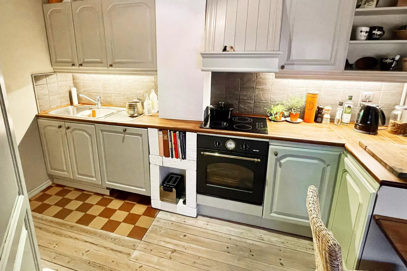 8 persoons vakantie huis in MÅLØY-By Traum-Binnen