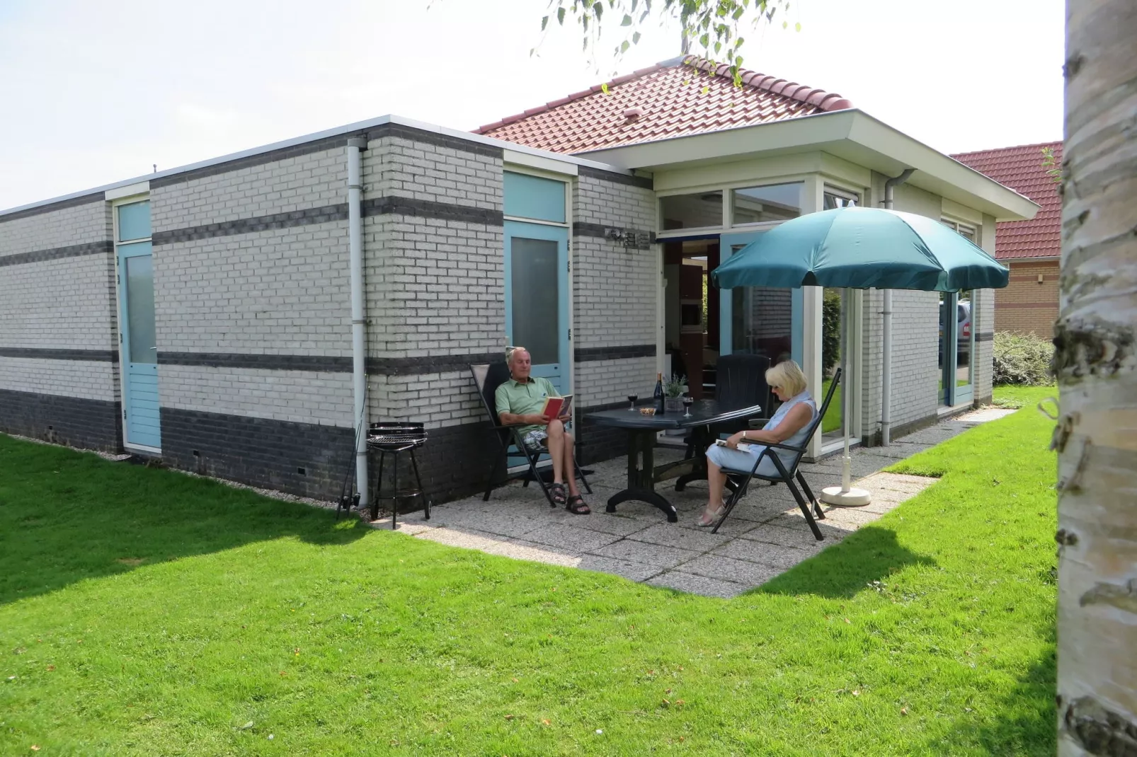 Villavakantiepark IJsselhof 2-Tuinen zomer