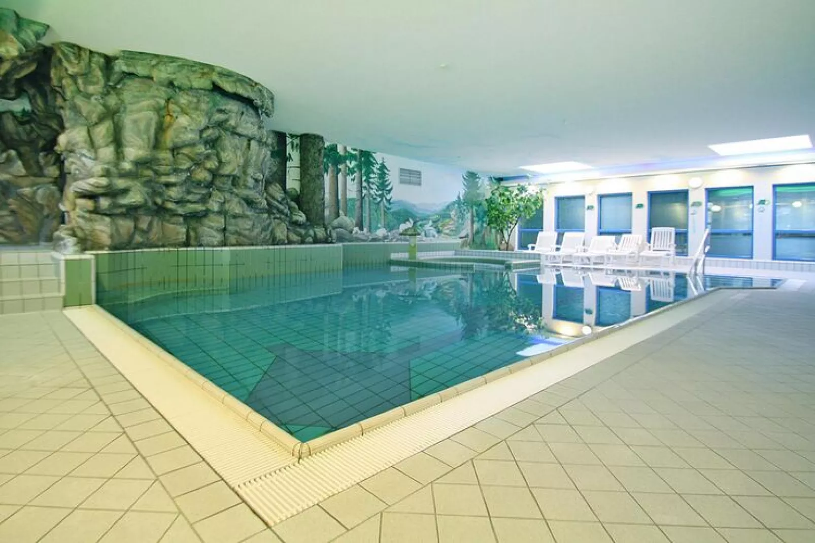 Ferienhaus einzelstehend 115m² 12 Pax-Zwembad