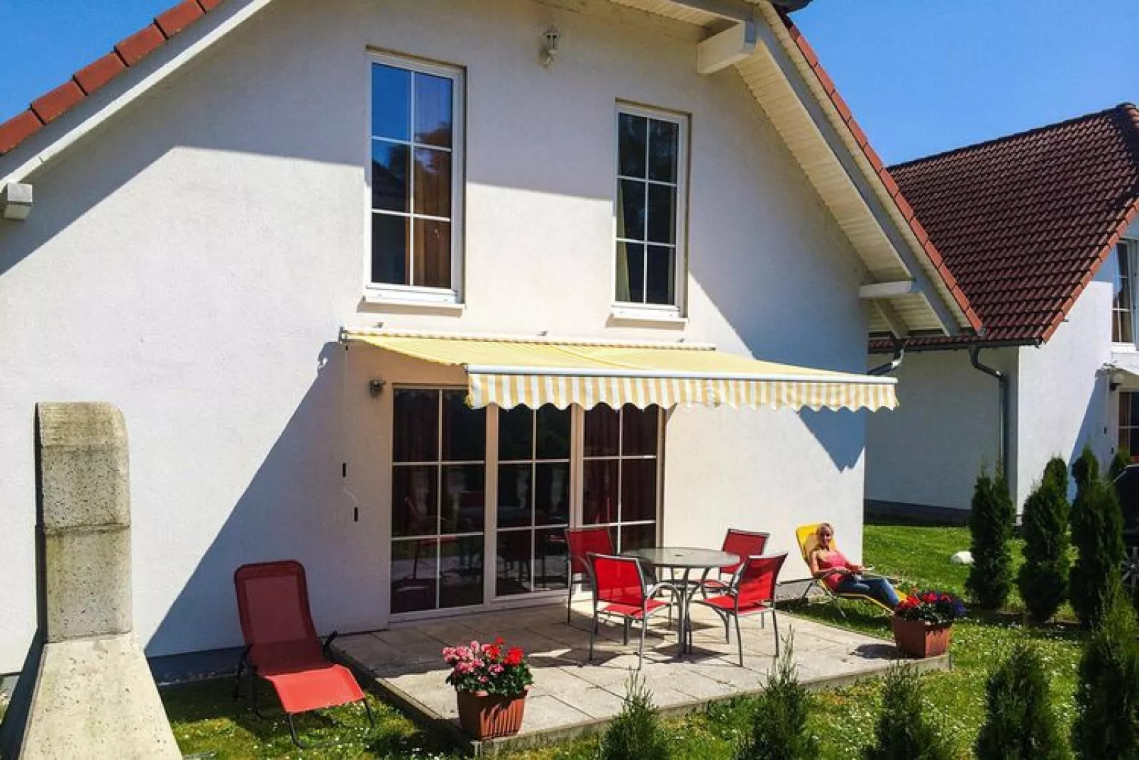 Ferienhaus Typ 2 130 qm 8 Pers-Buitenkant zomer