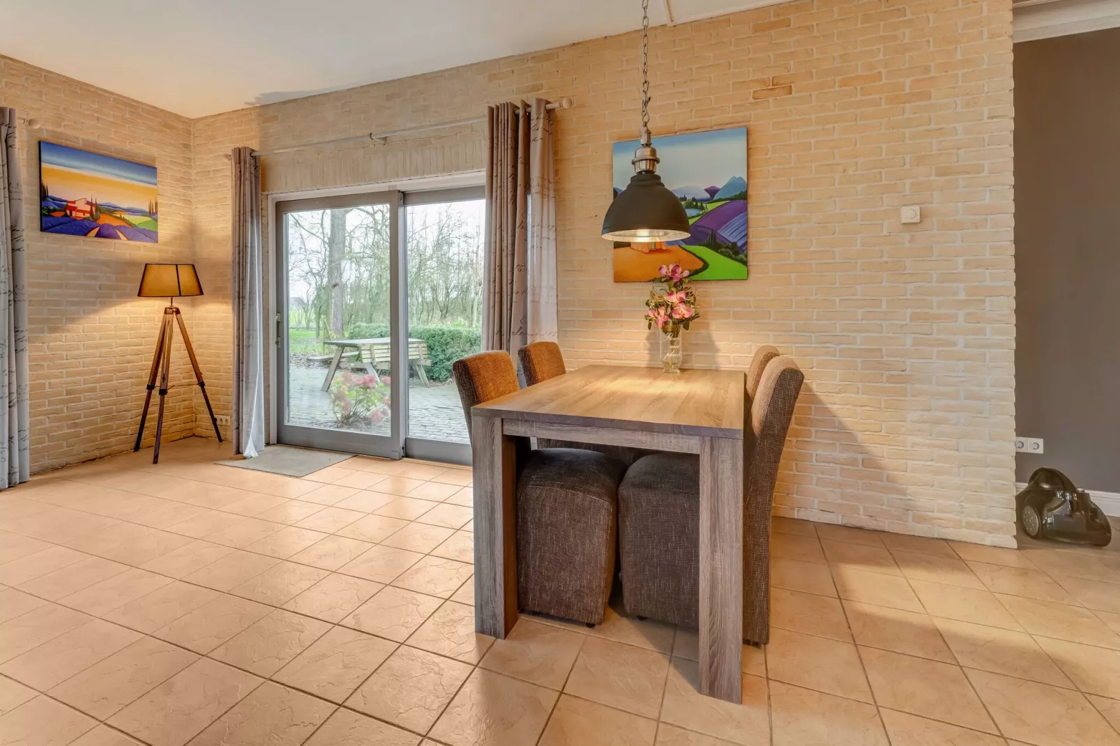 Landgoed Anna's Parck - familie appartement - Eetkamer