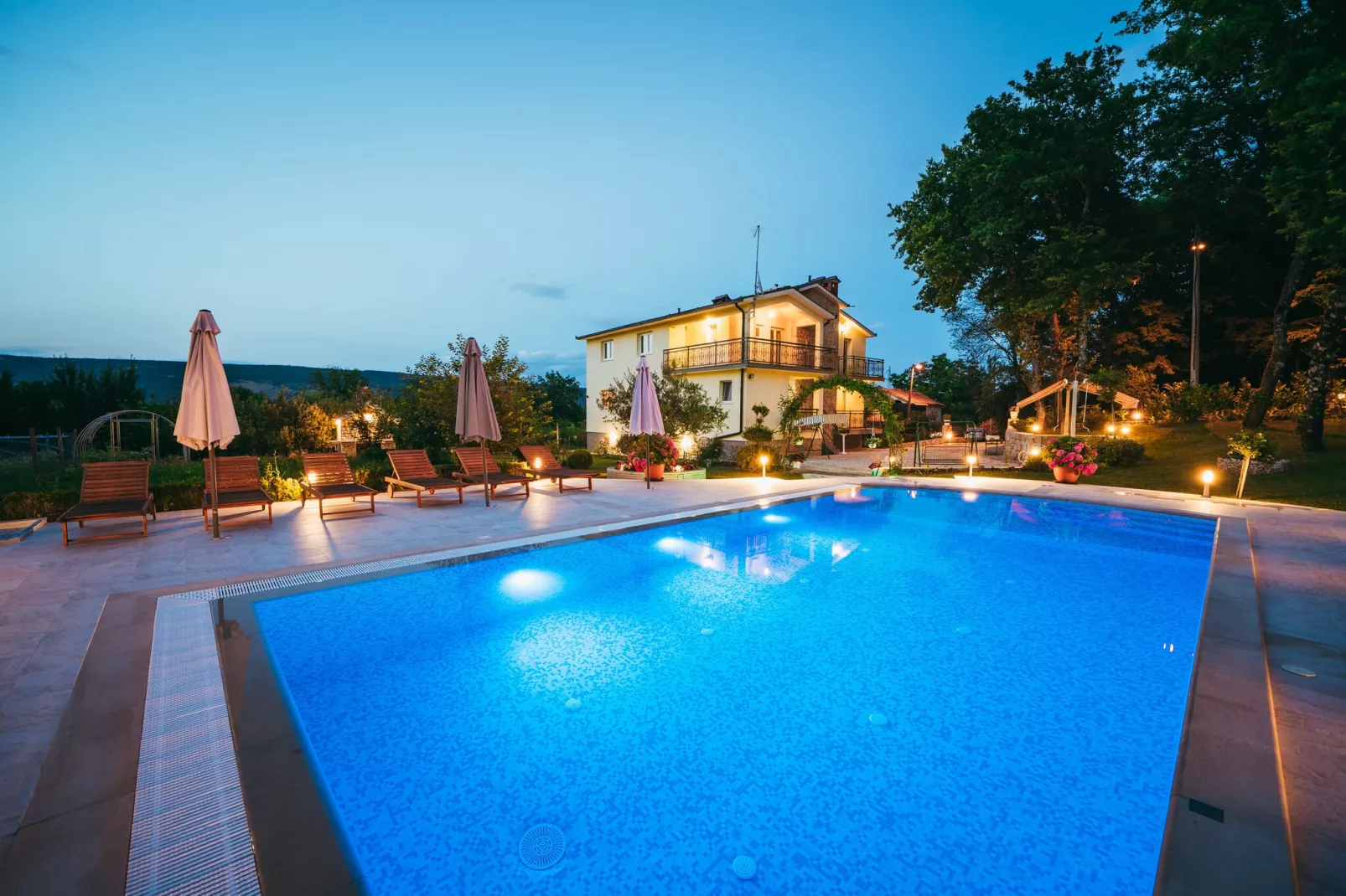 Villa Estera-Buitenkant zomer