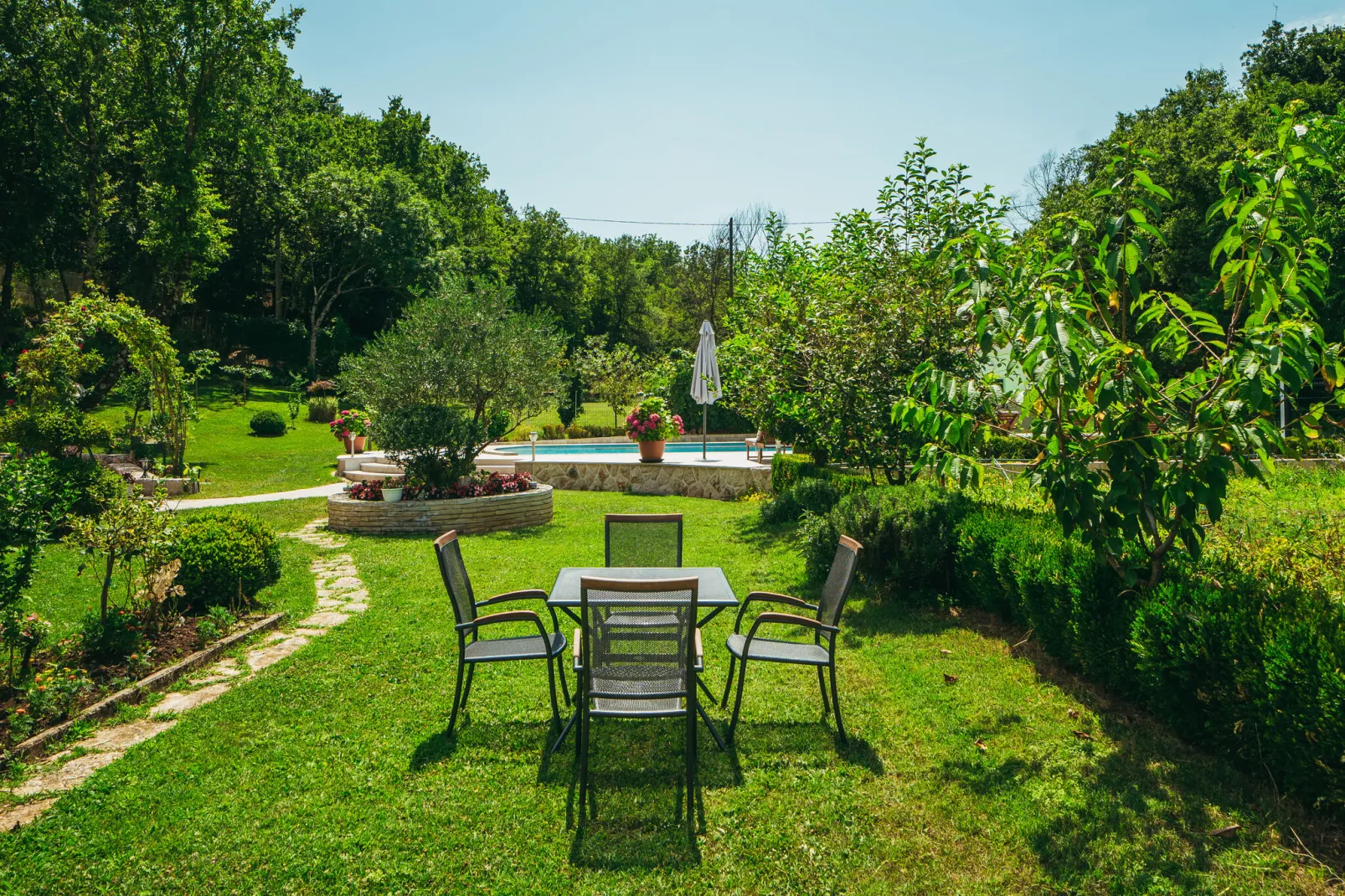 Villa Estera-Tuinen zomer