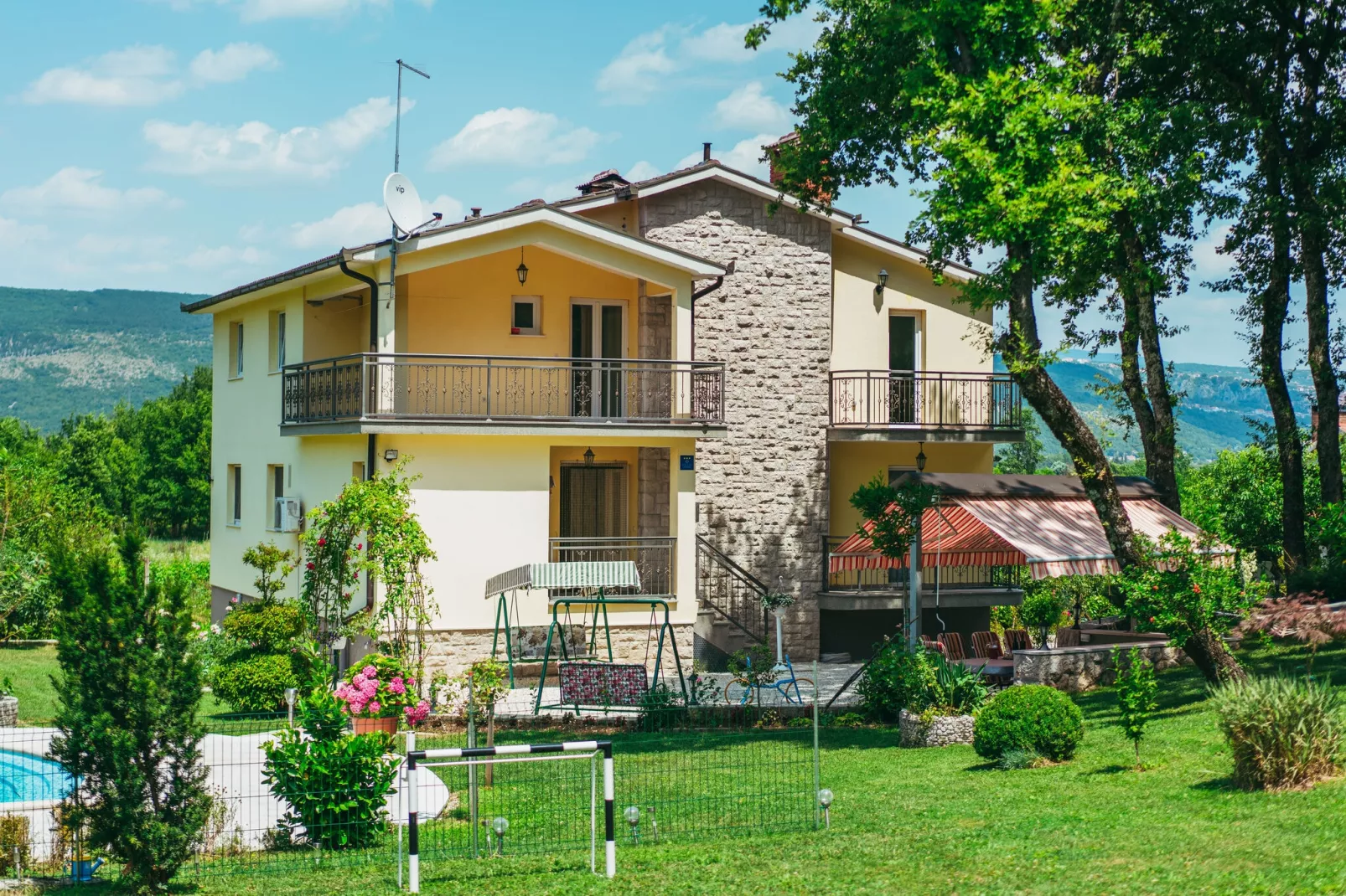 Villa Estera-Buitenkant zomer