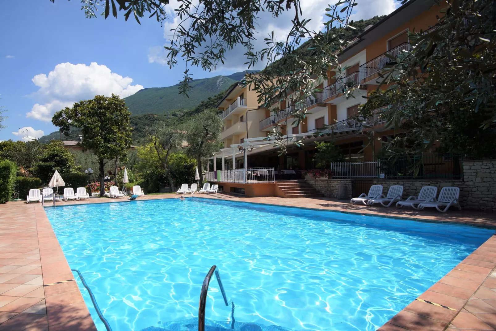 Residence al Parco, Malcesine-ST 2, bei Belegung mit 3 Personen-Zwembad