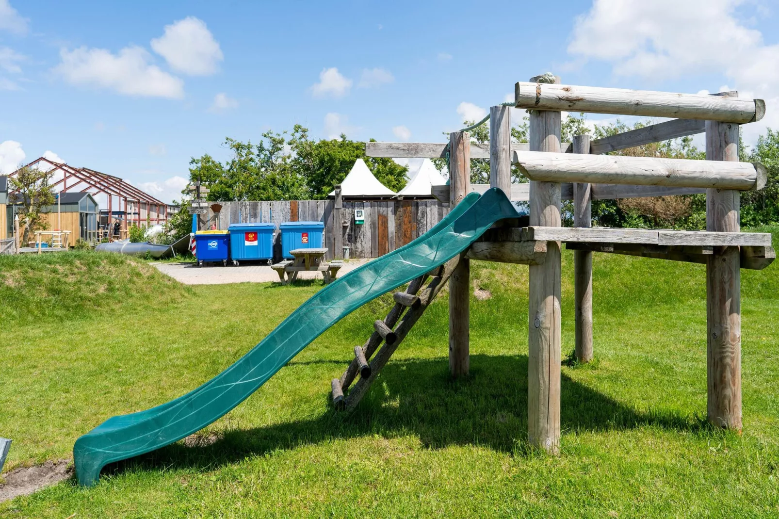 Duynpark Het Zwanenwater Wood Lodge Callantsoog 8-Tuinen zomer