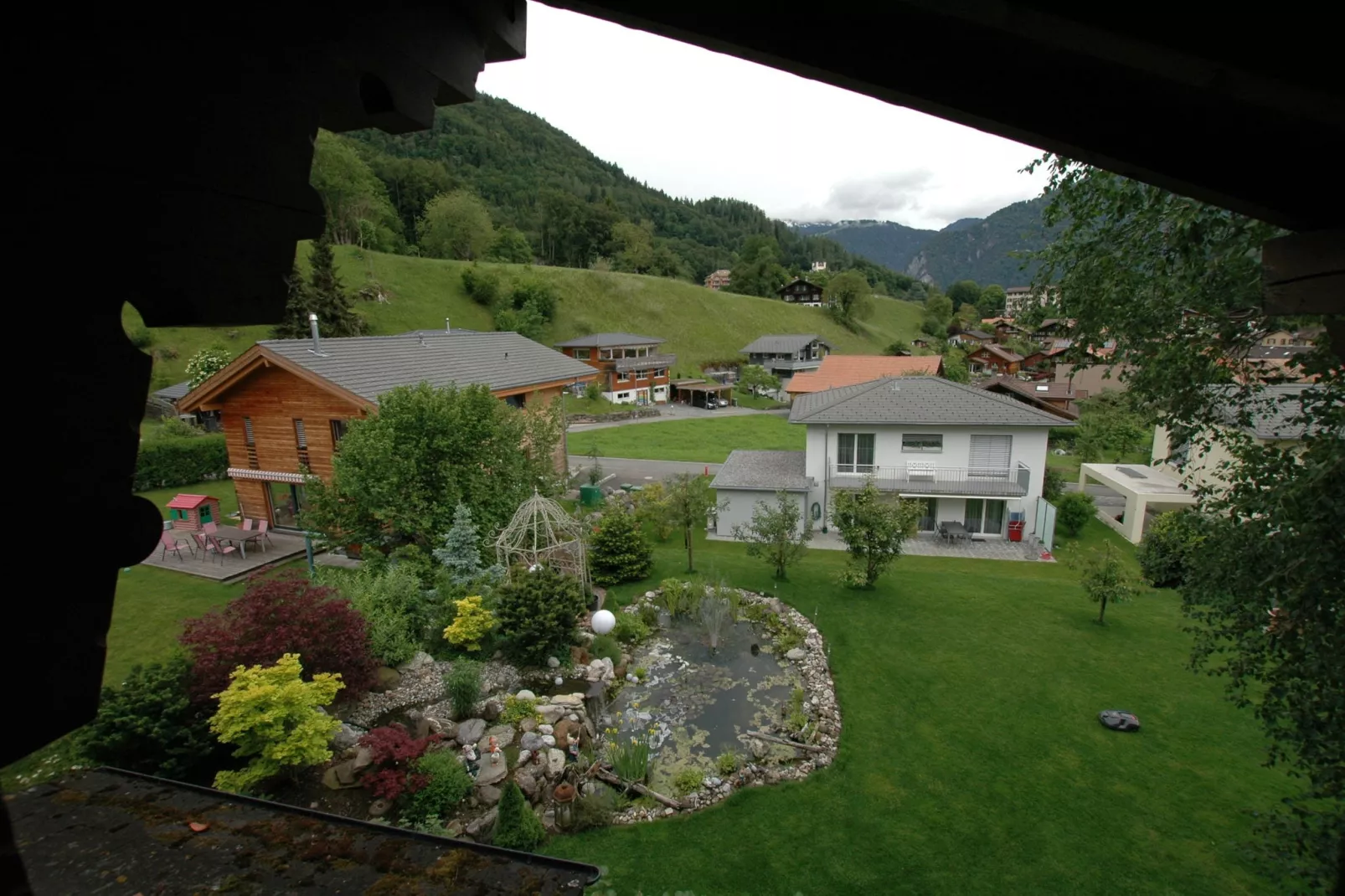 Haus Zumbrunn-Uitzicht zomer