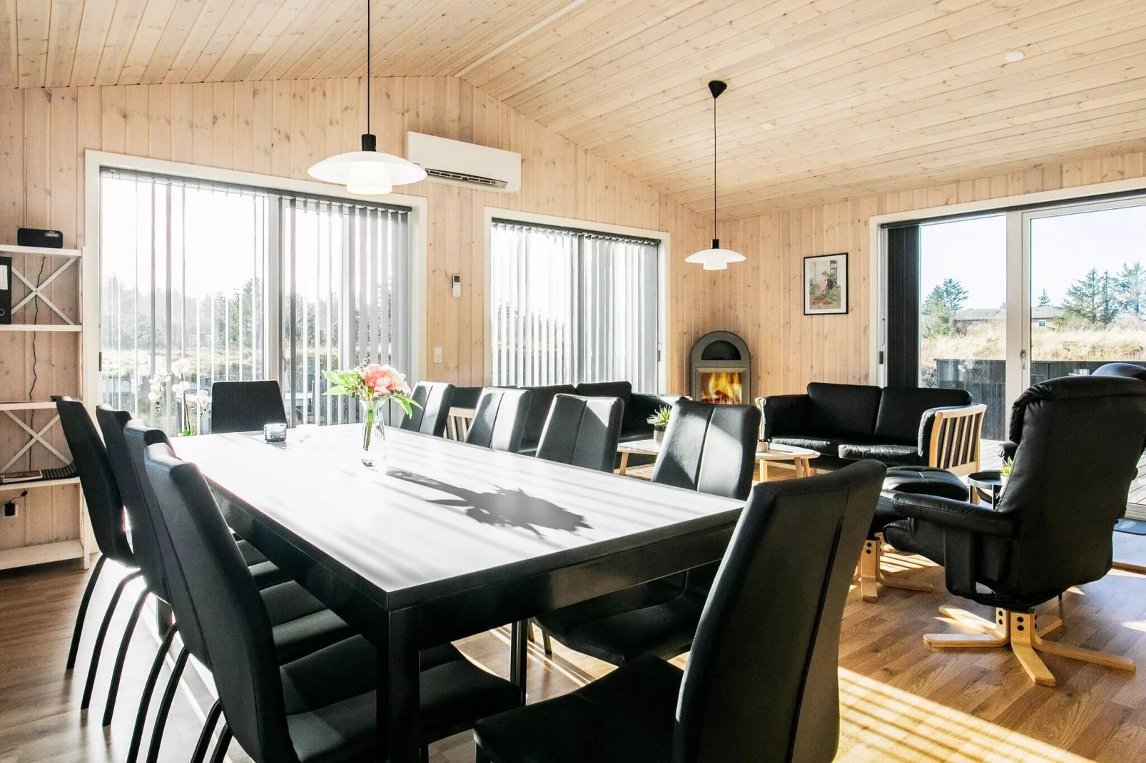 Luxe kusttoevluchtsoord in Tornby-By Traum-Binnen