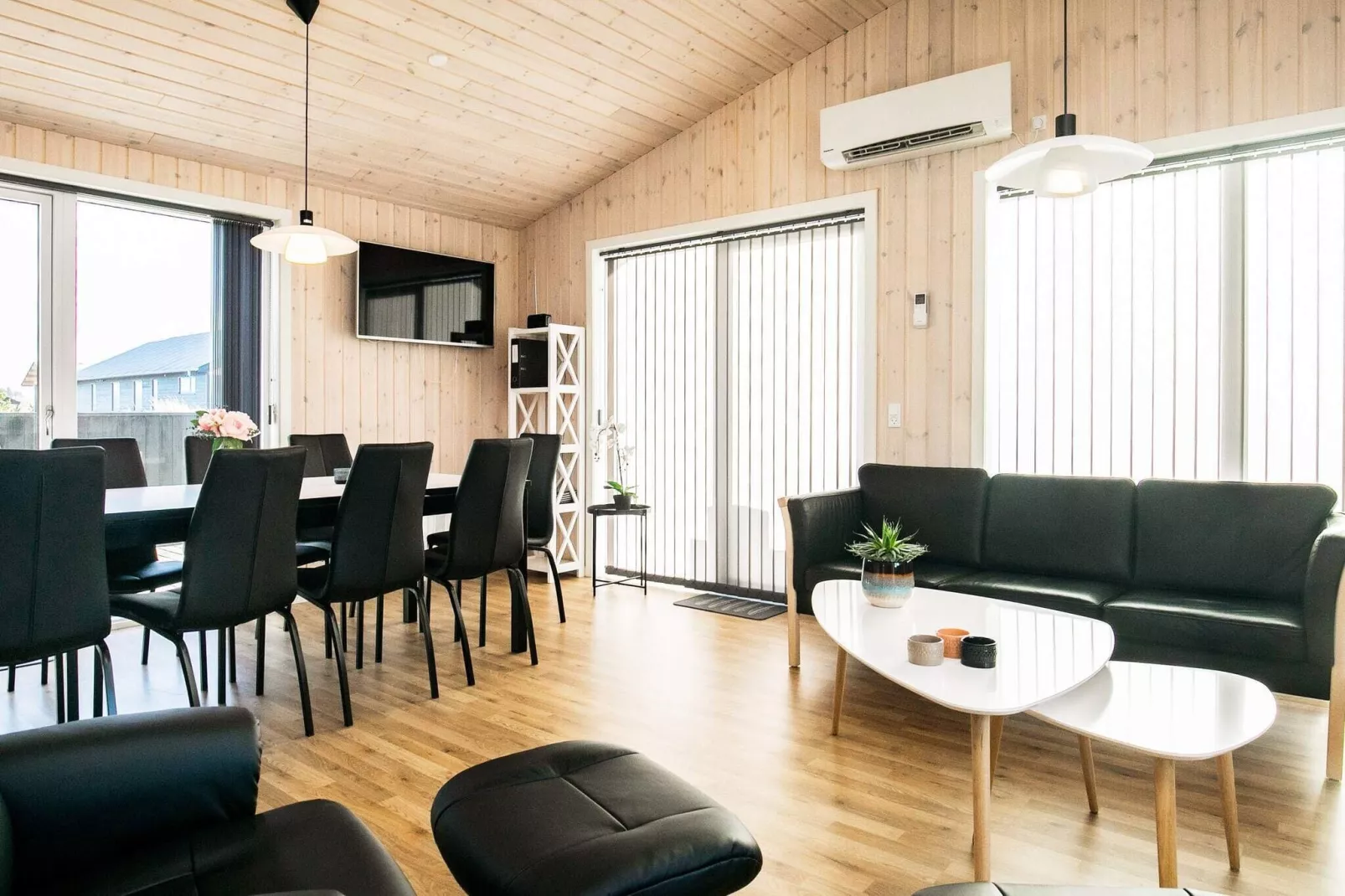 Luxe kusttoevluchtsoord in Tornby-By Traum-Binnen