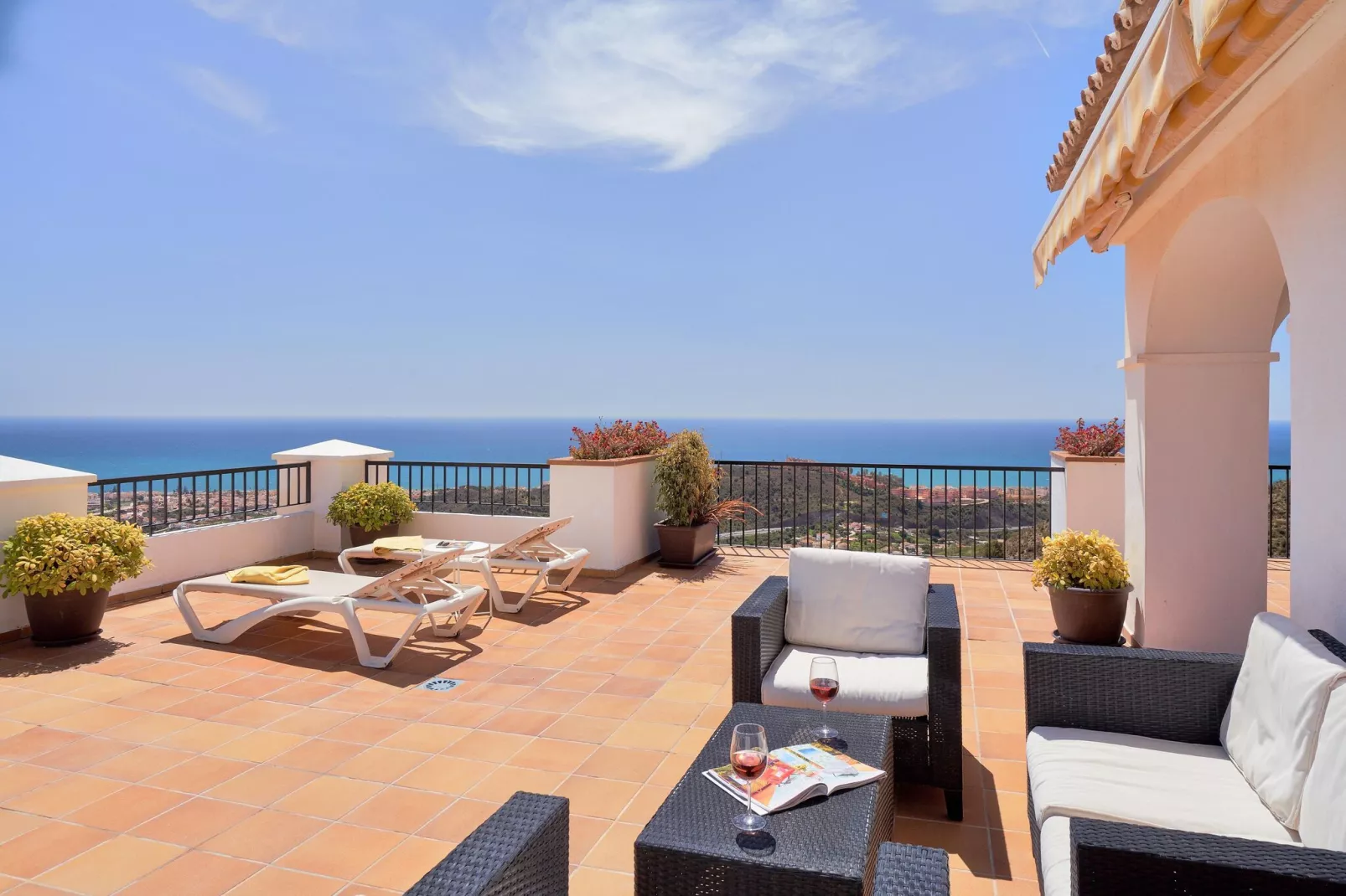 La Zanaida III-Terrasbalkon