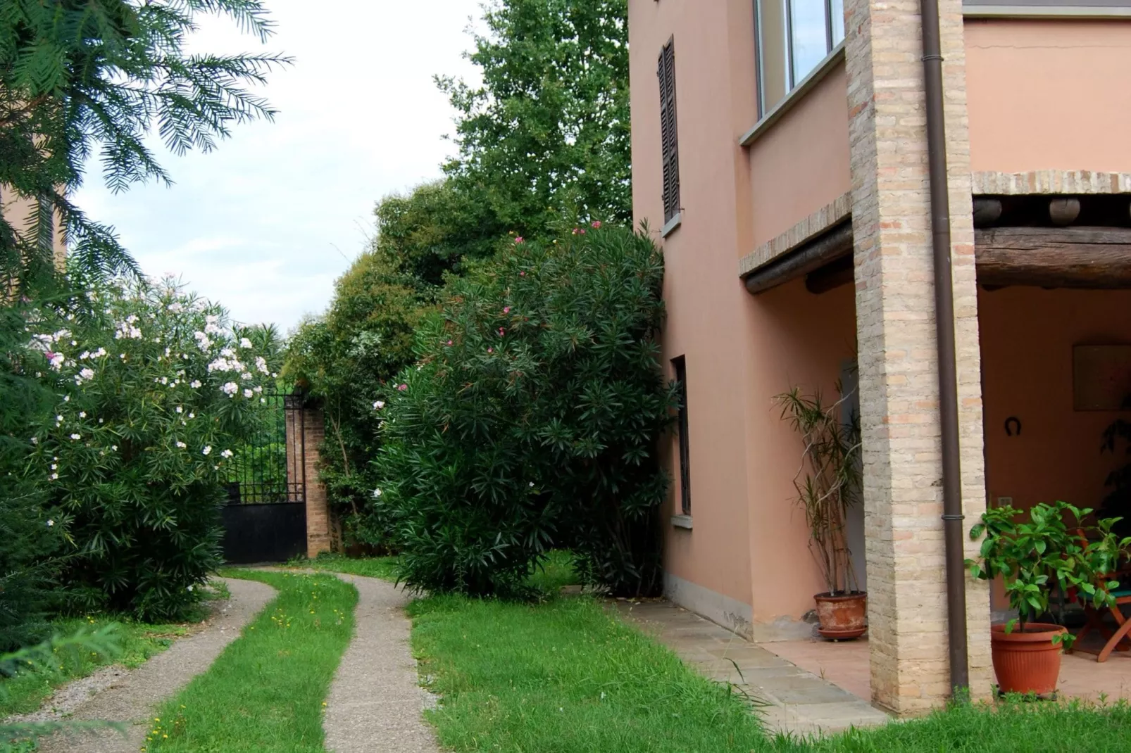 La Dimora di Lorenzo - Lago d'Iseo Franciacorta-Buitenkant zomer