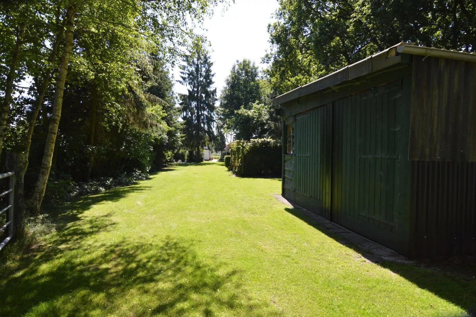 Little White Cottage-Tuinen zomer