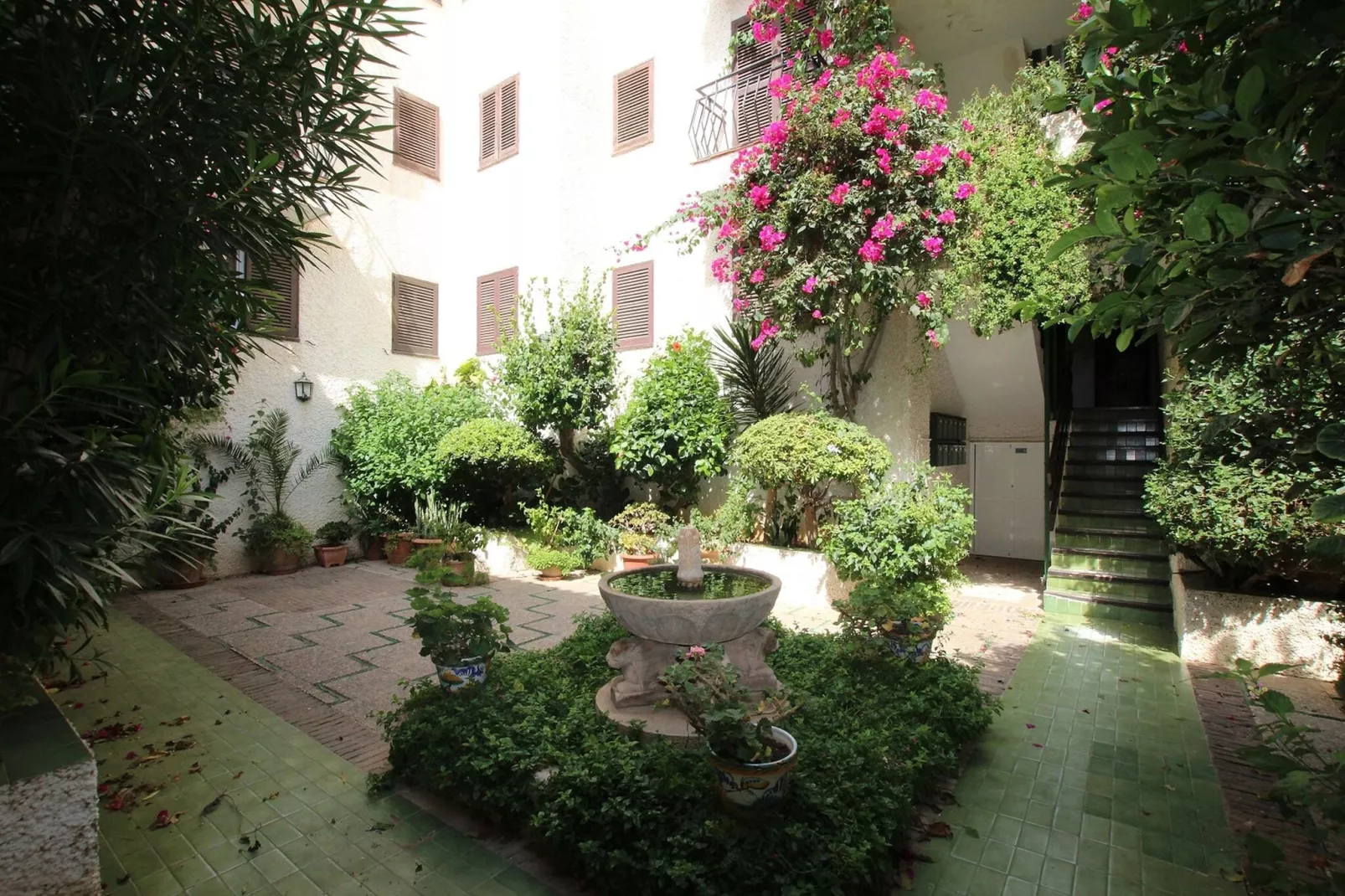 Apartamento Patio Andaluz-Buitenkant zomer
