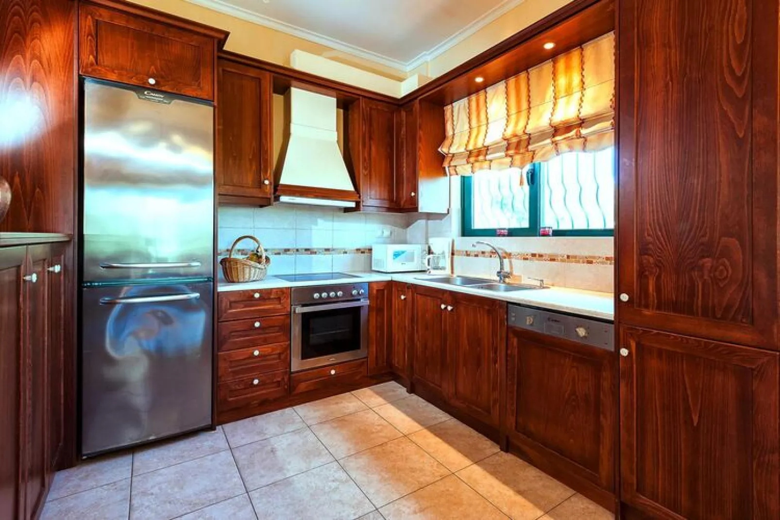 Villa Marina GalatasVilla Marina-Keuken