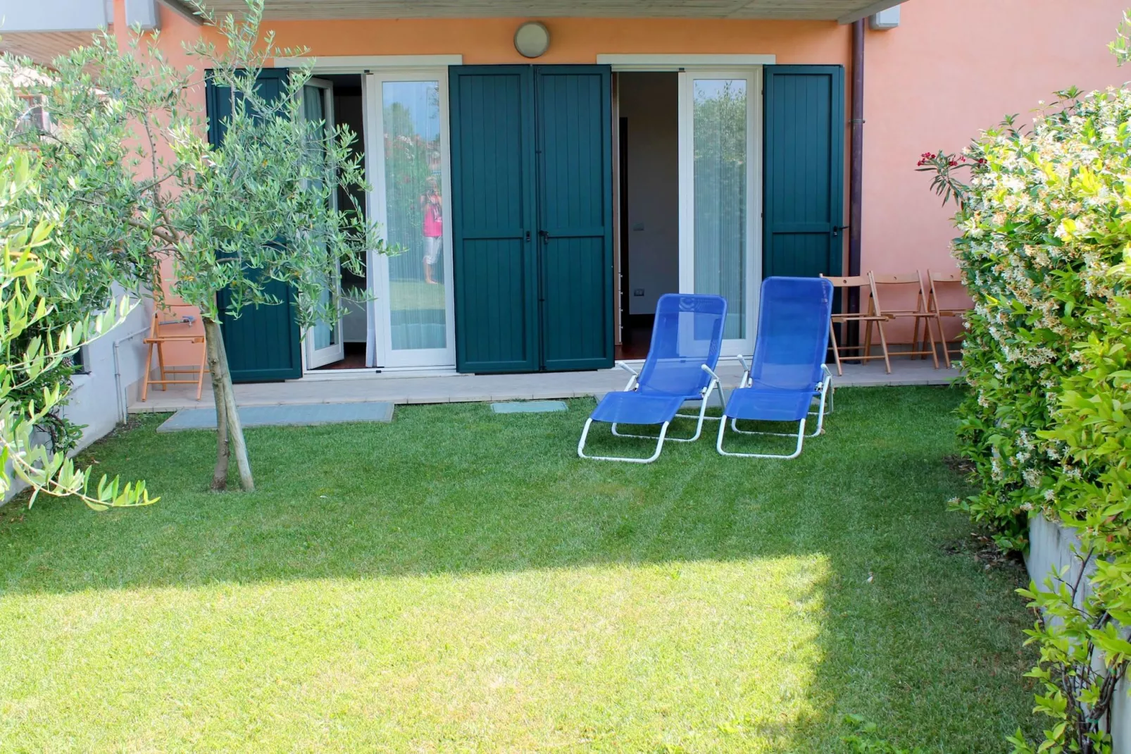 Madonnina A Cinque-Tuinen zomer
