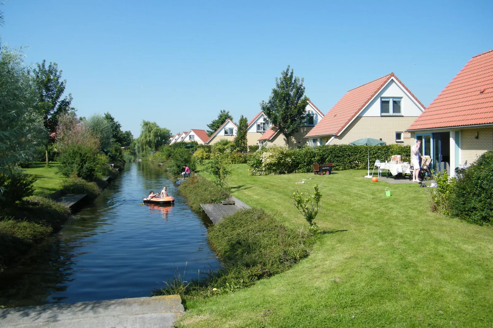 Villavakantiepark IJsselhof 6-Buitenkant zomer