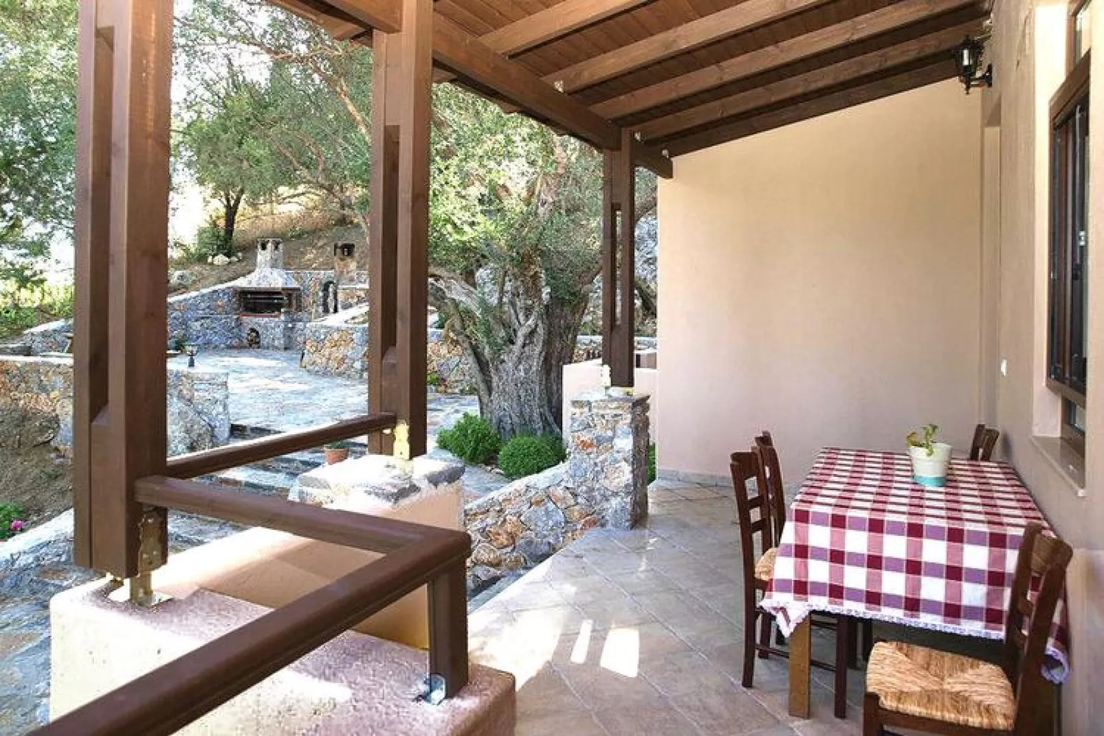 Holiday home, Kalamitsi Alexandrou-Villa Kalamitsi, ca. 108 qm, 6 pax-Buitenlucht