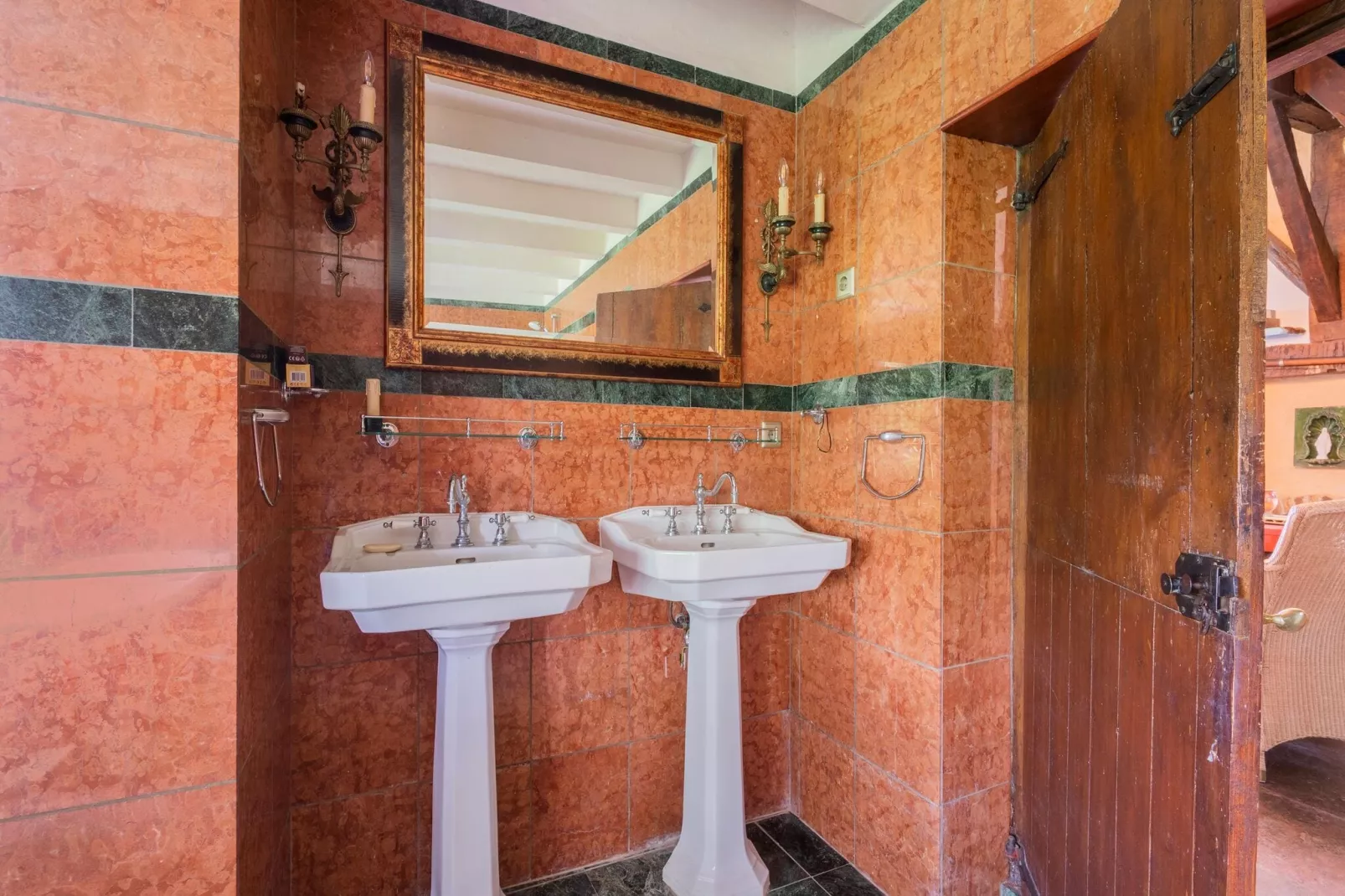 Gulickshof-Badkamer