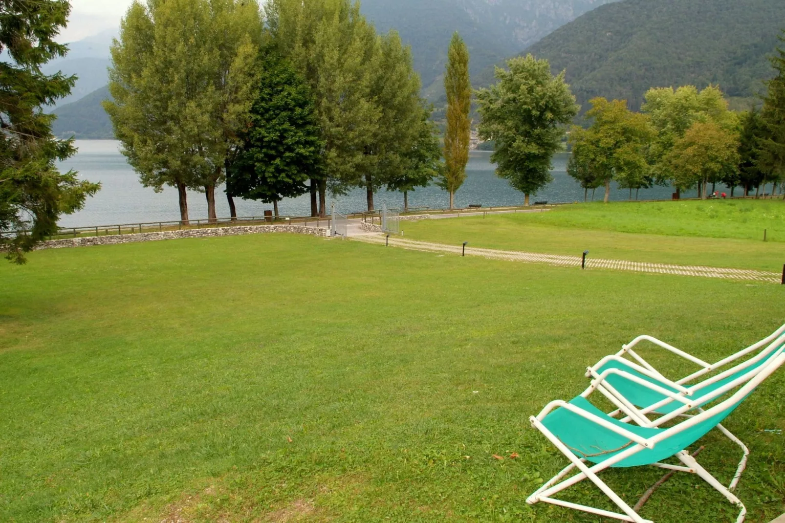 Villa Etti Bilo - Fronte Lago-Tuinen zomer