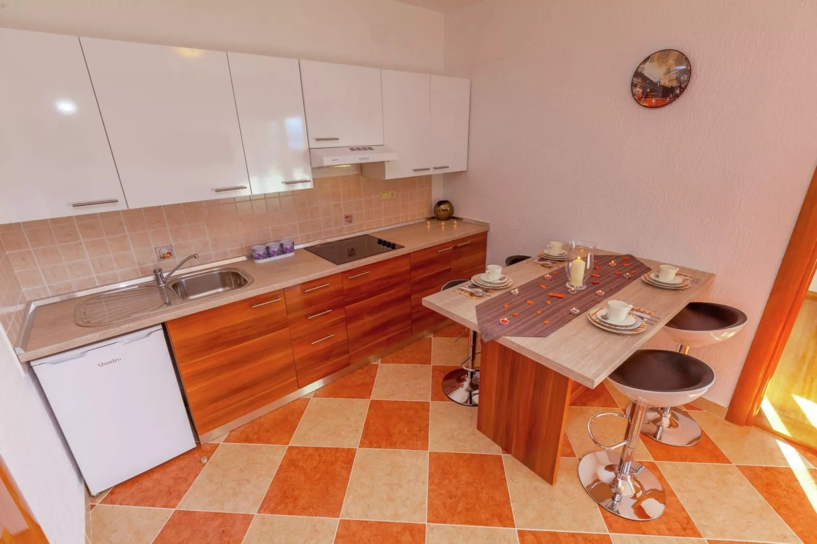 Villa Oleandar 11-Eetkamer