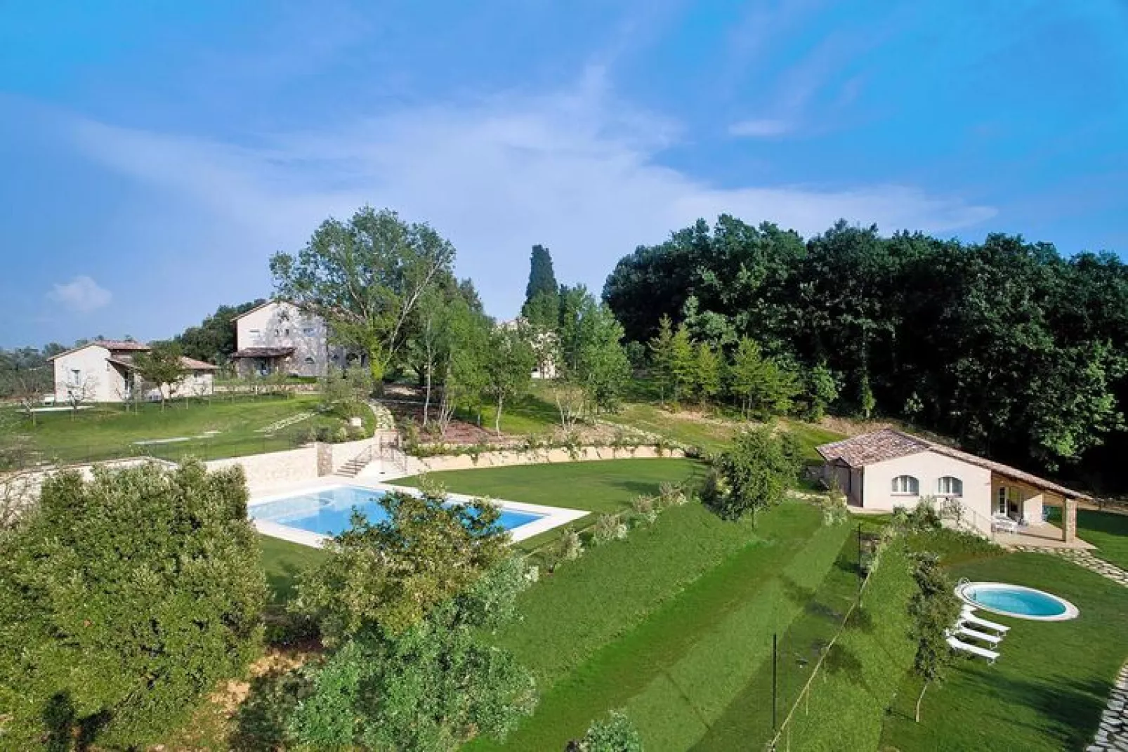 Ferienanlage Borgo della Meliana Gambassi Terme Typ Trilo-Tuinen zomer