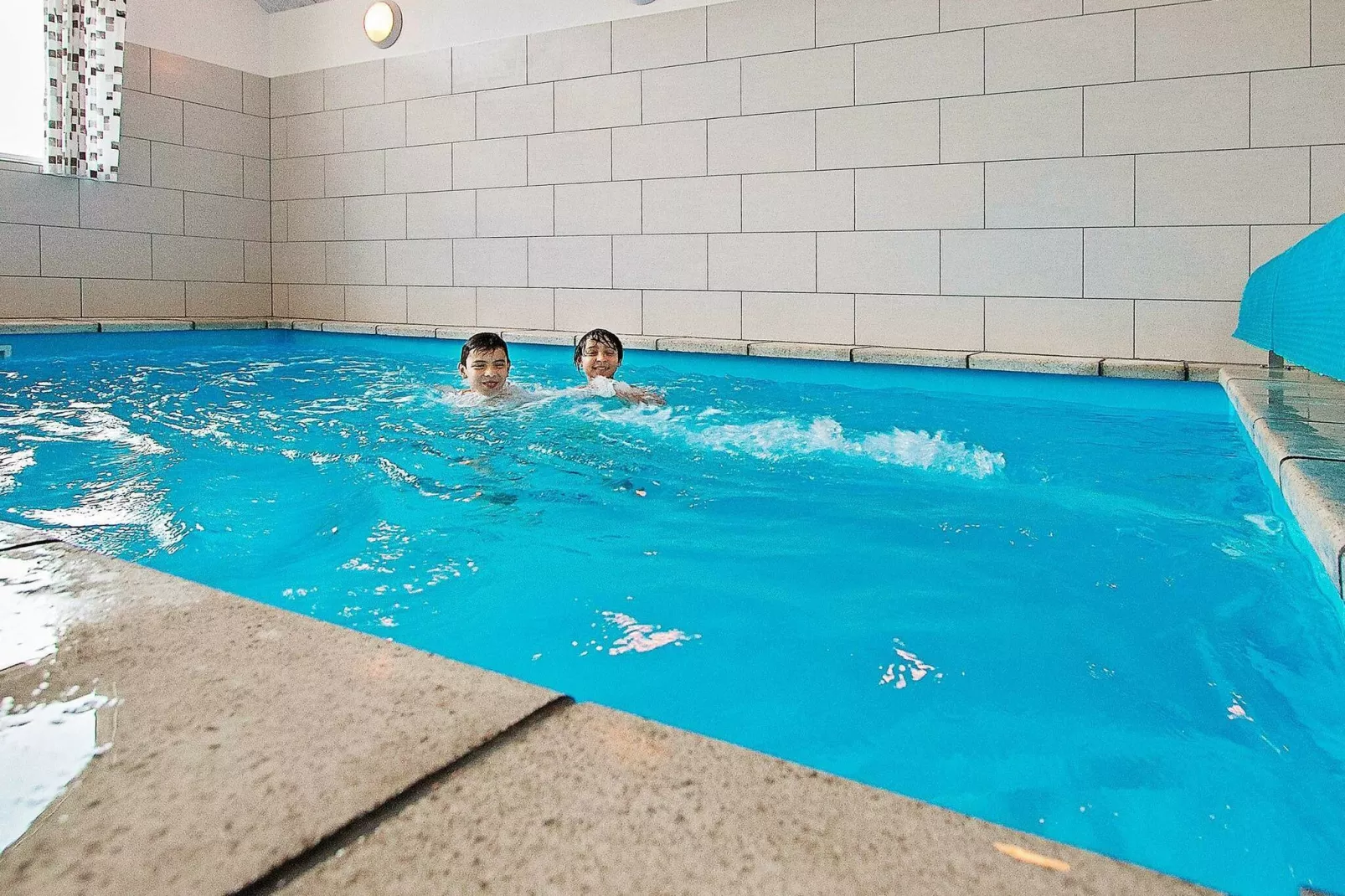 16 persoons vakantie huis in Glesborg-Zwembad