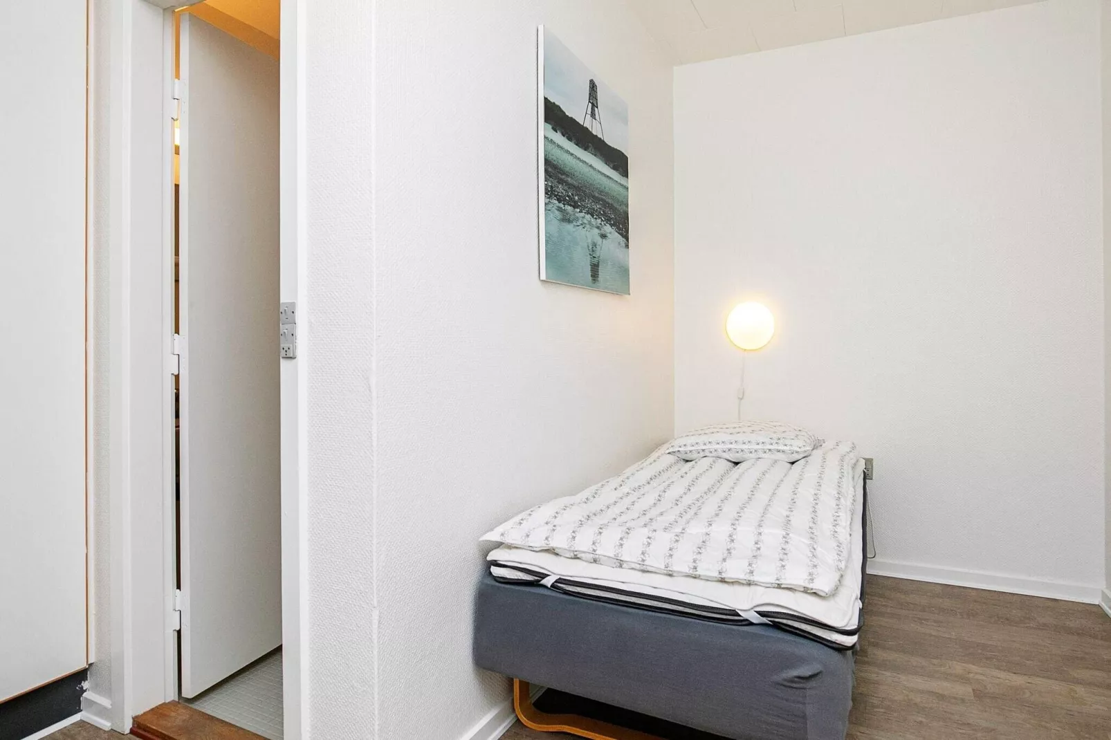 Hotel,single room incl.linen-Binnen