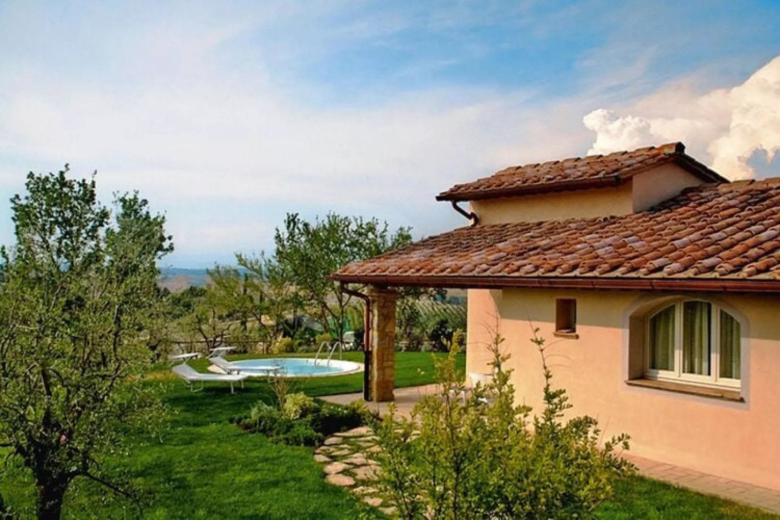 Ferienanlage Borgo della Meliana Gambassi Terme Typ Cottage Pool-Buitenkant zomer