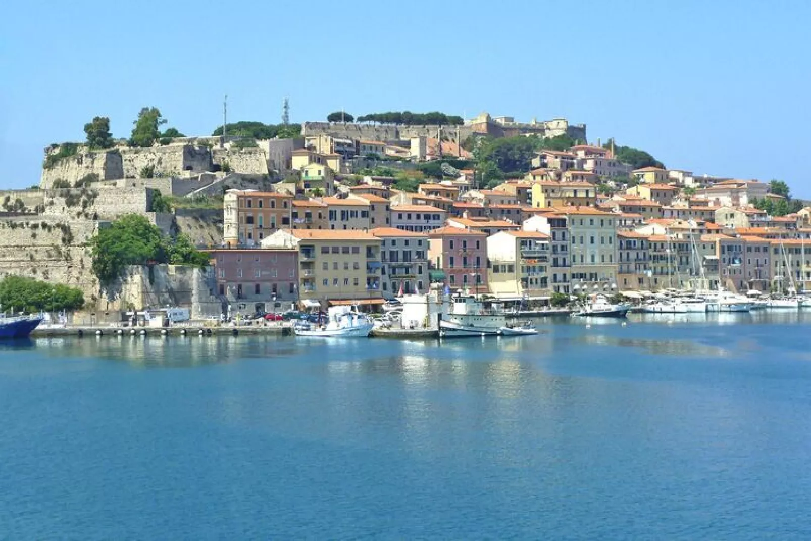 Ferienresidence La Chiusa di Rio Rio nell'Elba Typ Bilo piano terra/primo piano-Waterzicht