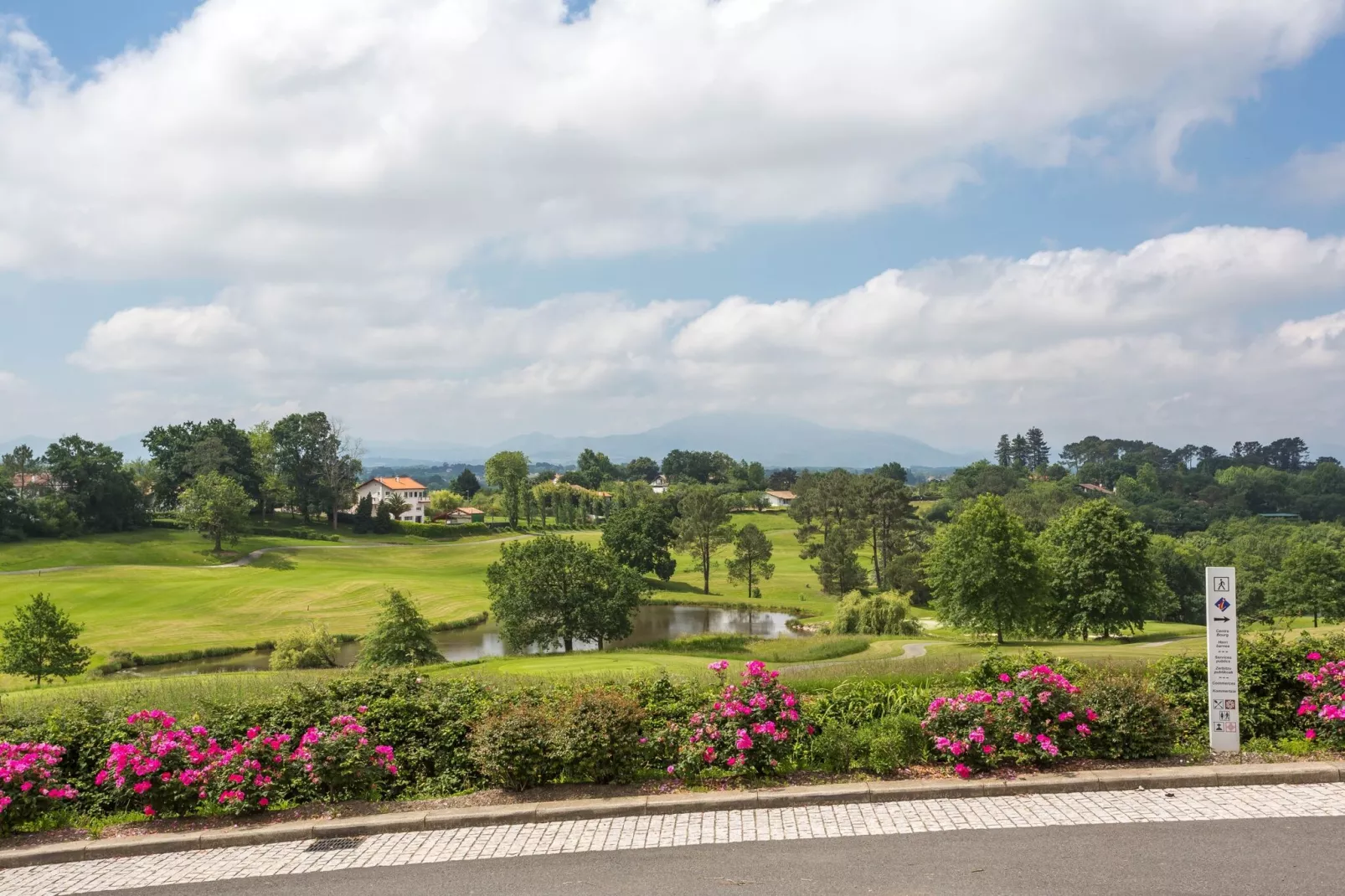 MAISON GURE AMETSA-Uitzicht zomer