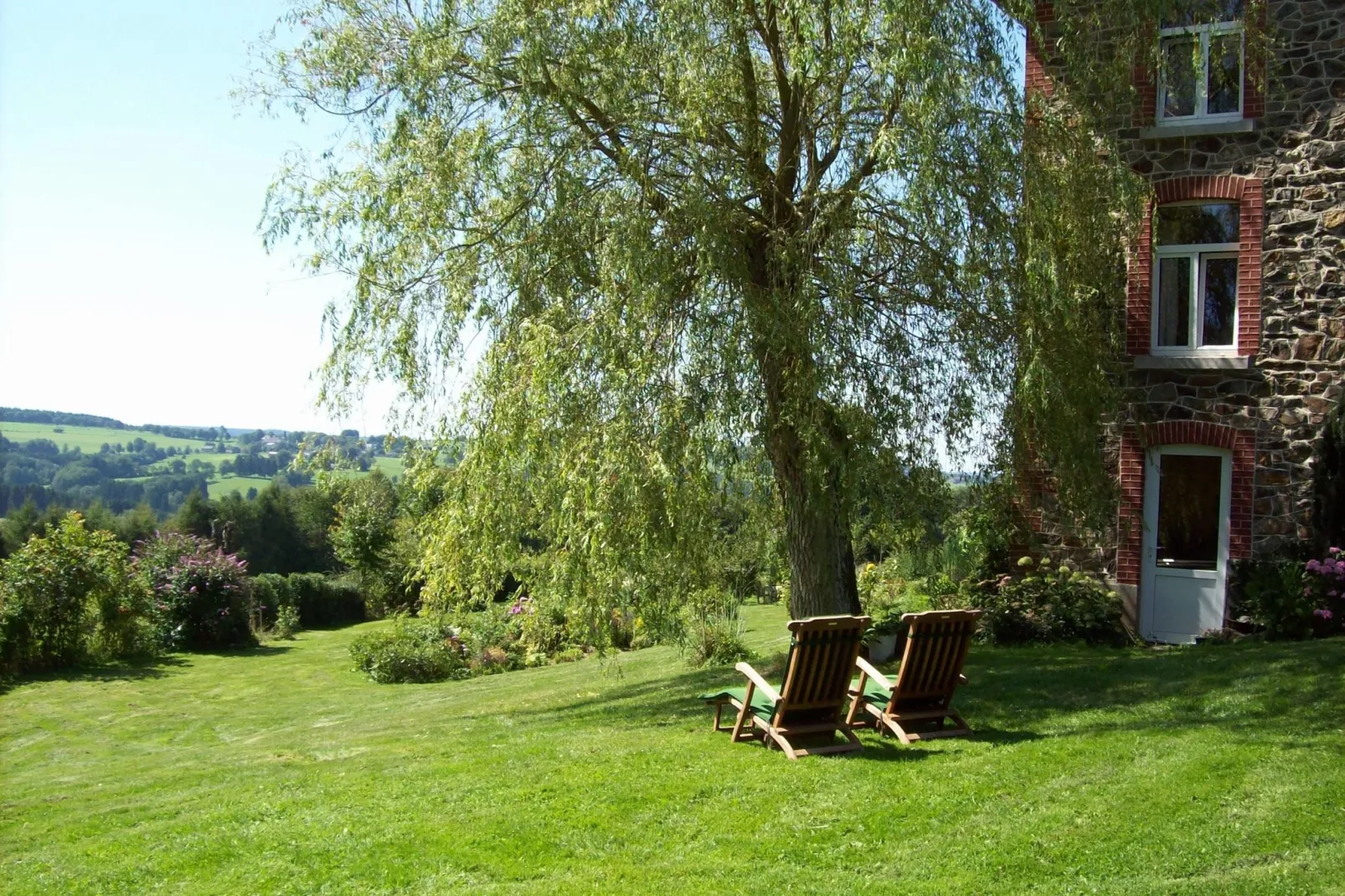 Ferme Bellevue-Tuinen zomer