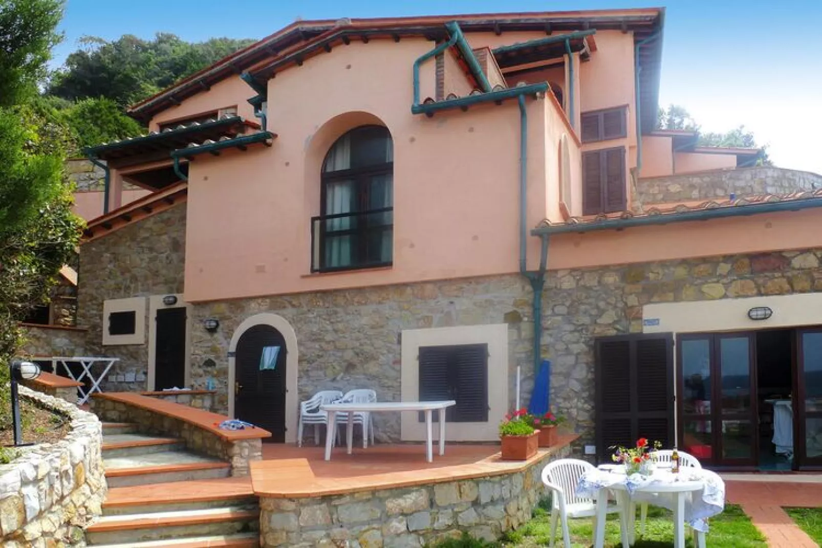 Holiday residence La Cota Quinta Rio nell'Elba Typ Mono 2-Buitenkant zomer
