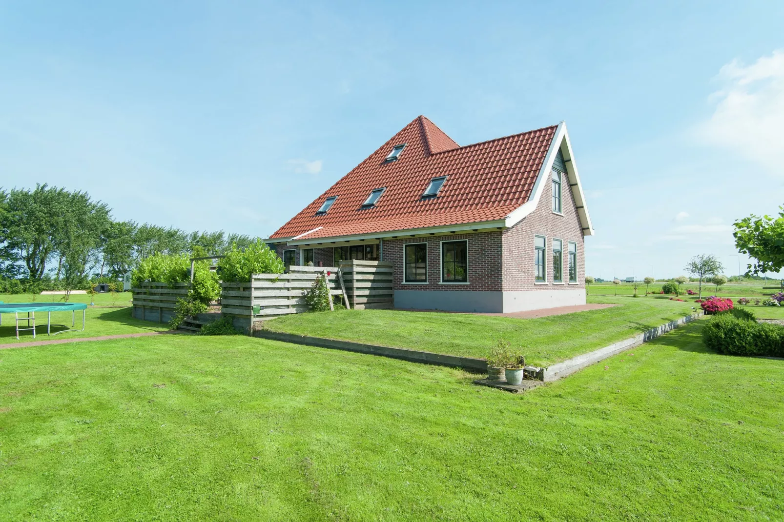 Hoeve Stolpwijk-Buitenkant zomer