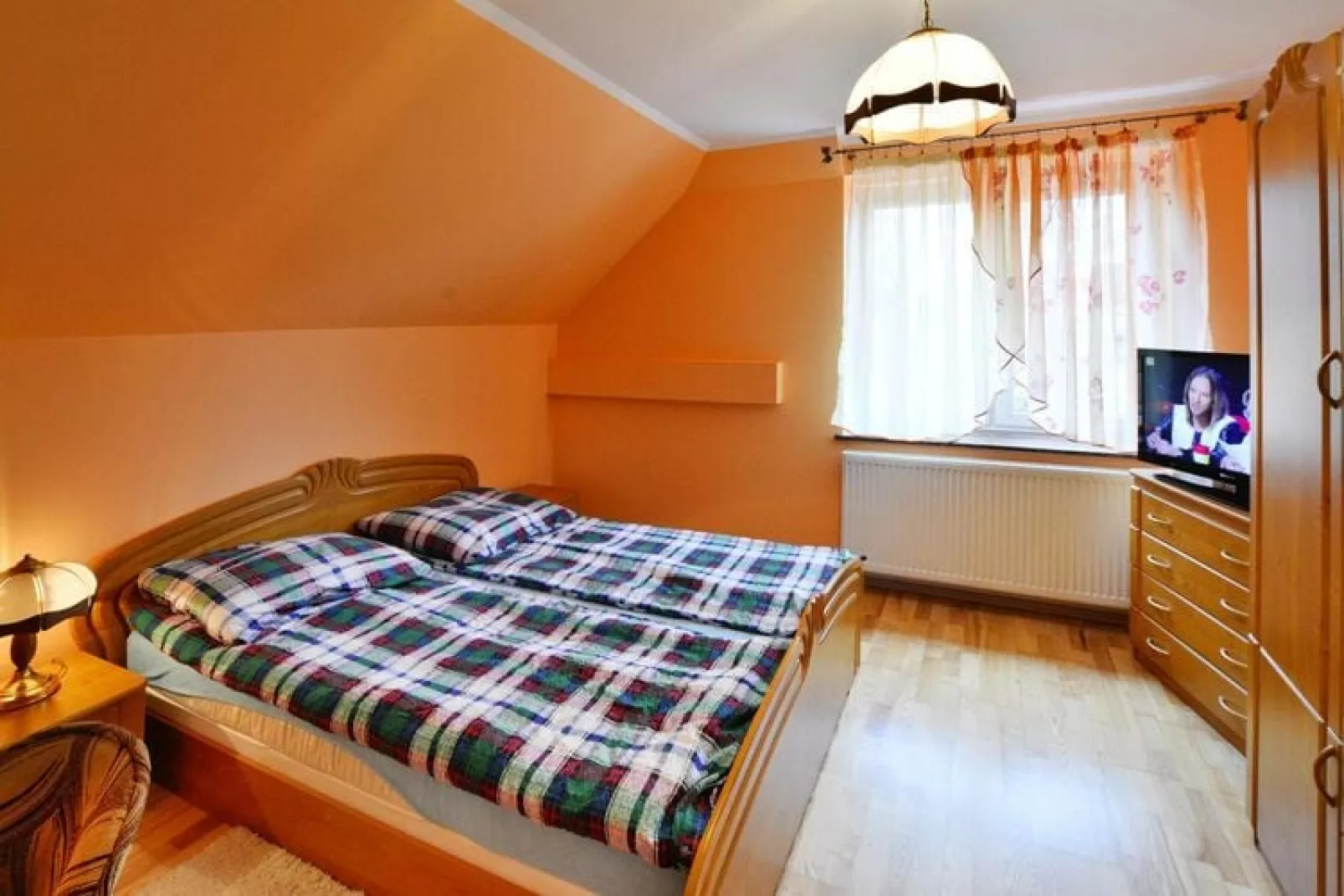 Apartament Ostrowiec Sławieński-Slaapkamer