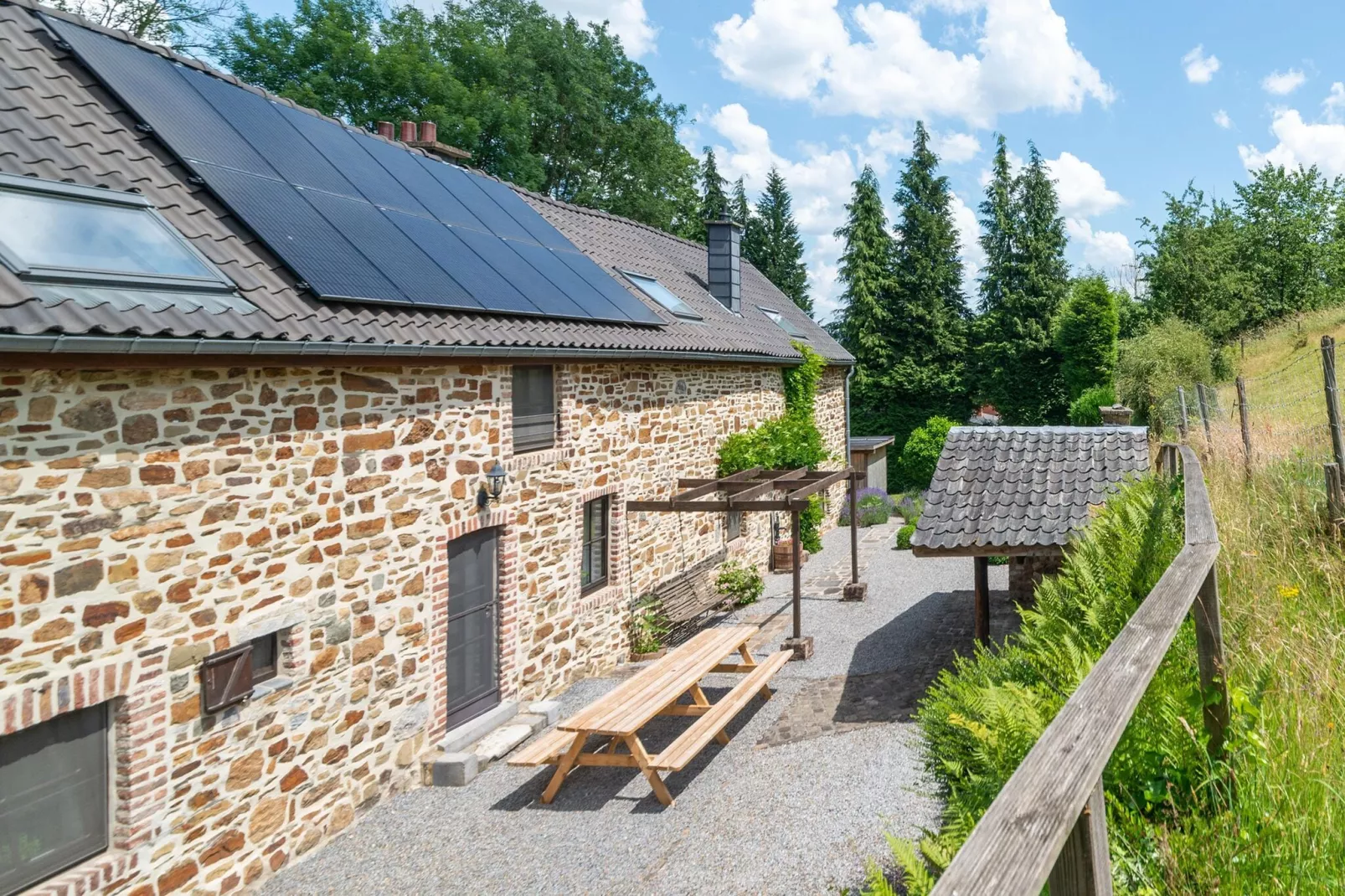 La Ferme Authentique-Terrasbalkon