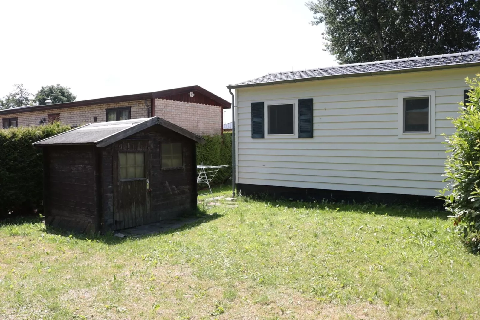 Recreatiepark de Friese Wadden 1-Tuinen zomer