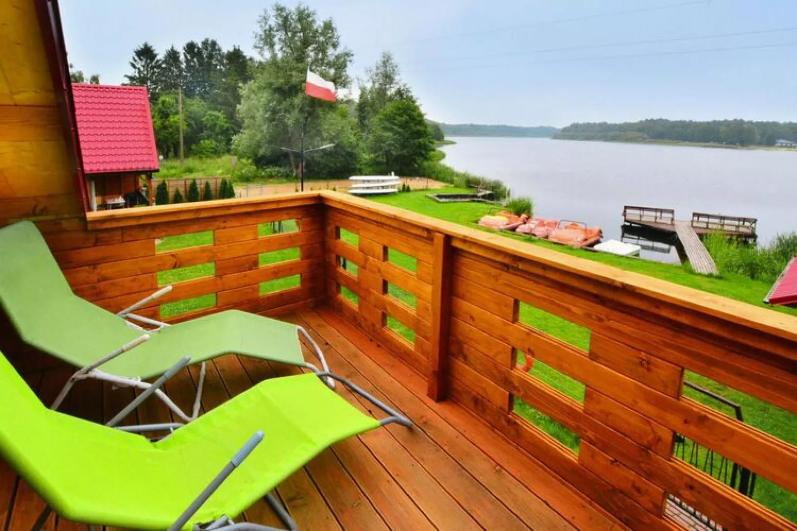 Domek letniskowy PATRYK Ostrowiec Slawienski-Terrasbalkon
