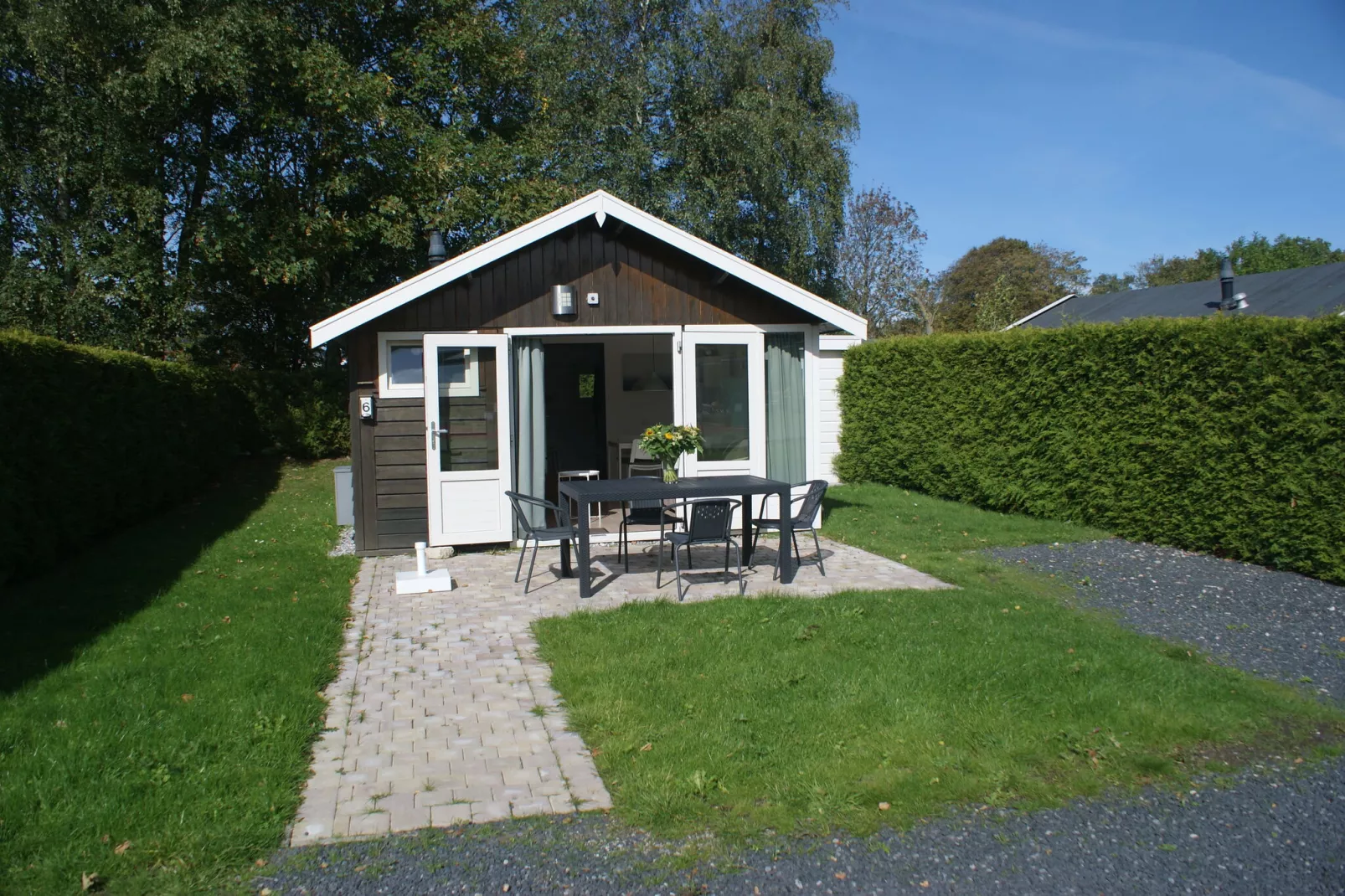 Knus huisje met fijne tuin, gelegen in Friesland