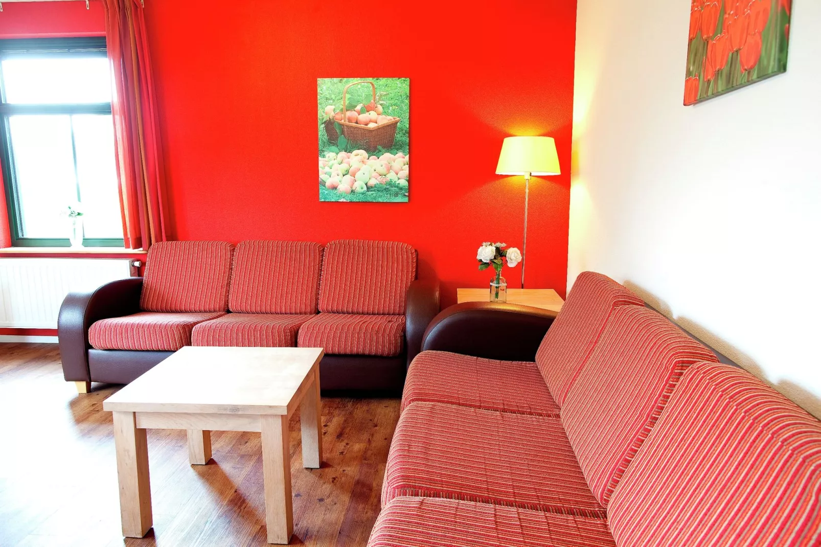Vakantiepark Eigen Wijze 5-Woonkamer