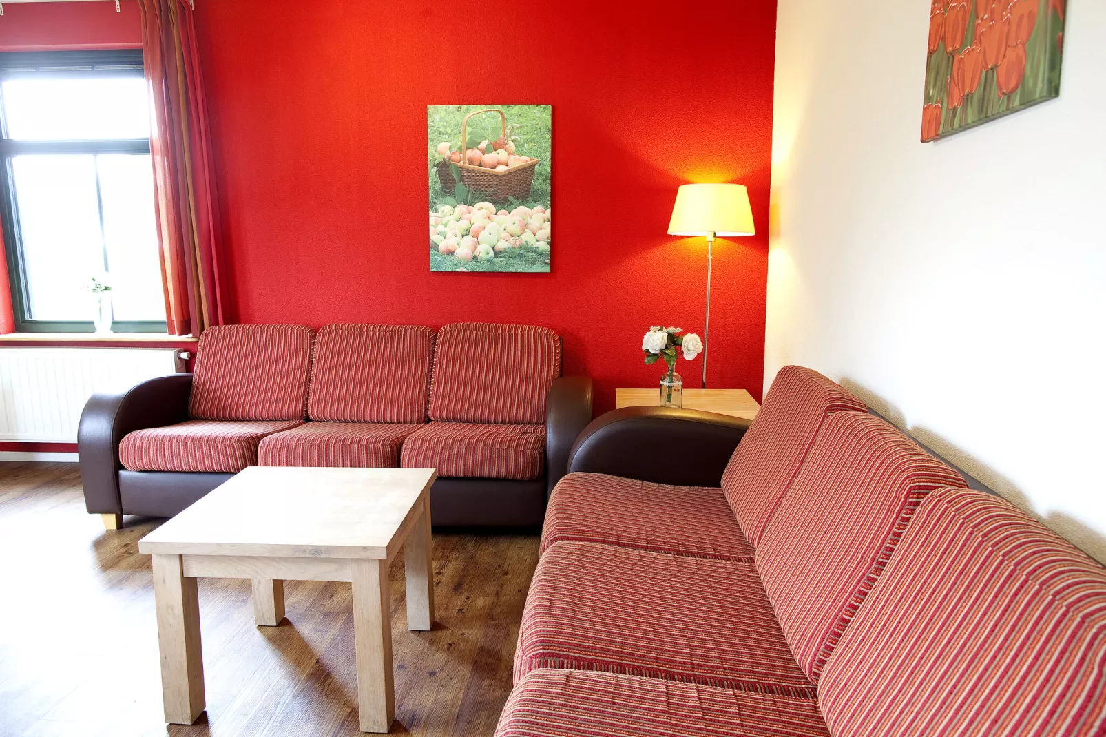 Vakantiepark Eigen Wijze 2-Woonkamer