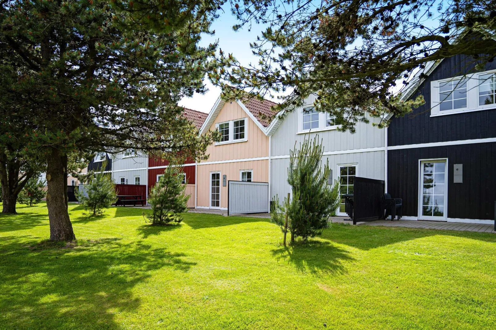4 persoons vakantie huis op een vakantie park in Blåvand-Buitenlucht