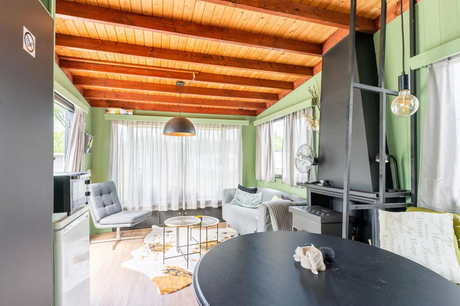 Chalet 't Veentje-Woonkamer
