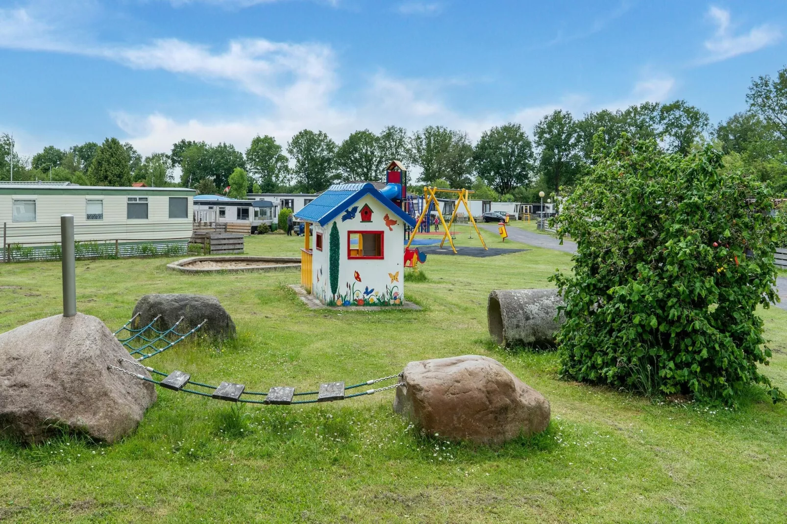 Chalet 't Veentje-Tuinen zomer