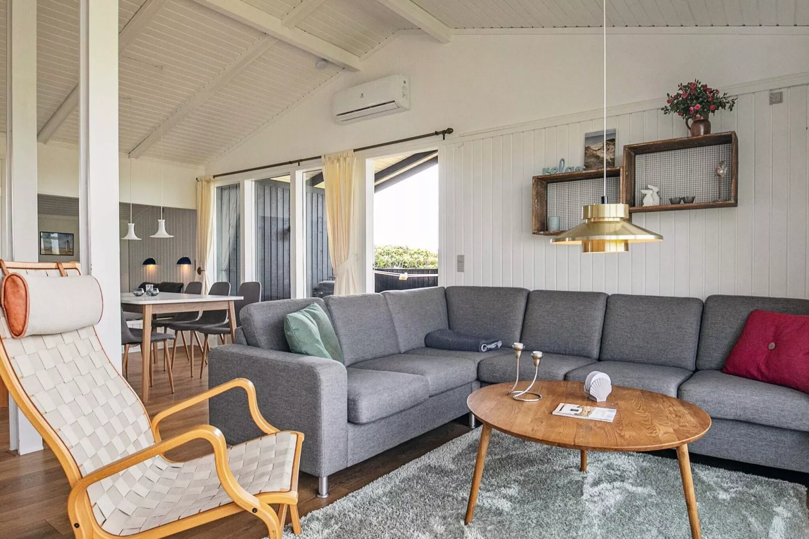 Kustsereniteit bij Nr. Lyngby-By Traum-Binnen